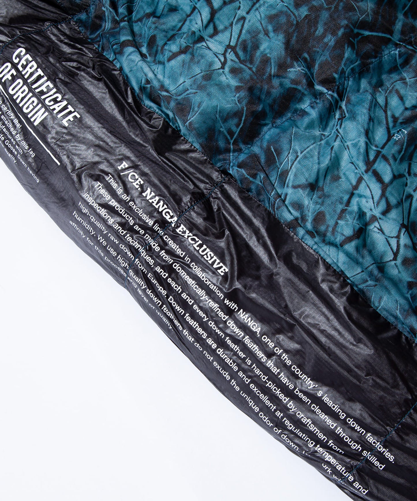 F/CE. × NANGA ENVIRONMENT UDD SLEEPING BAG 1000
