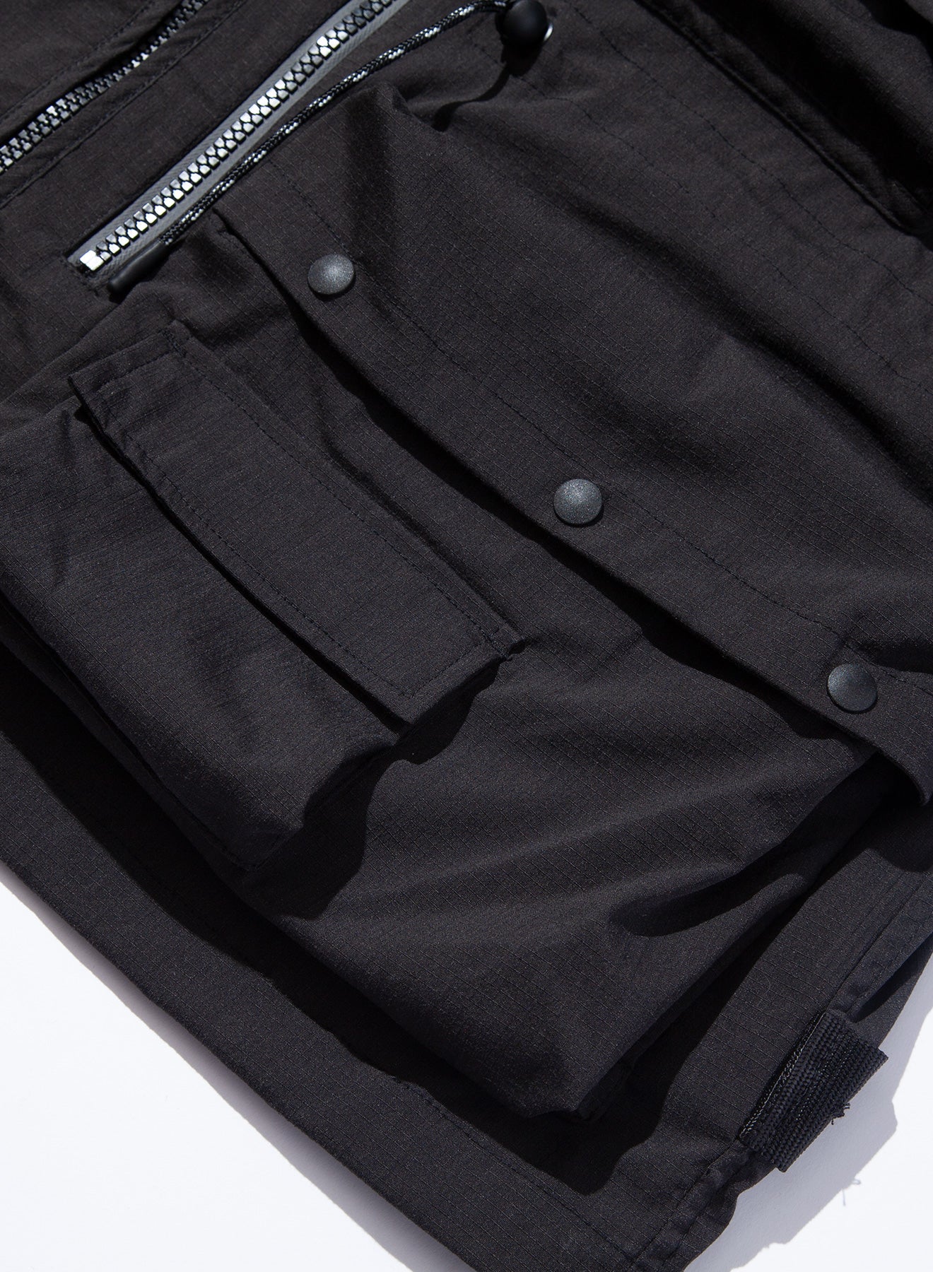 F/CE. FLAME-RESISTANT UTILITY VEST