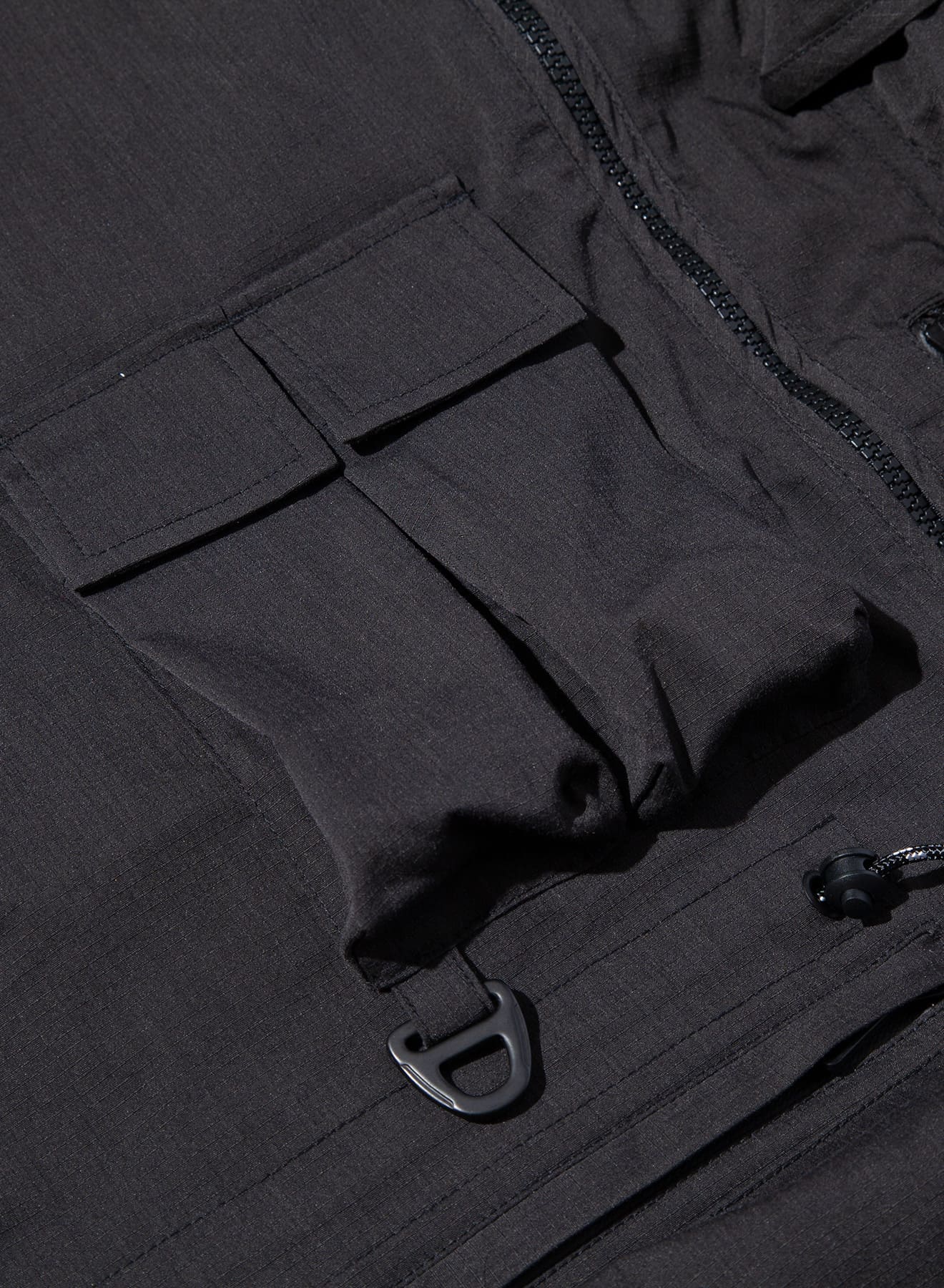 F/CE. FLAME-RESISTANT UTILITY VEST