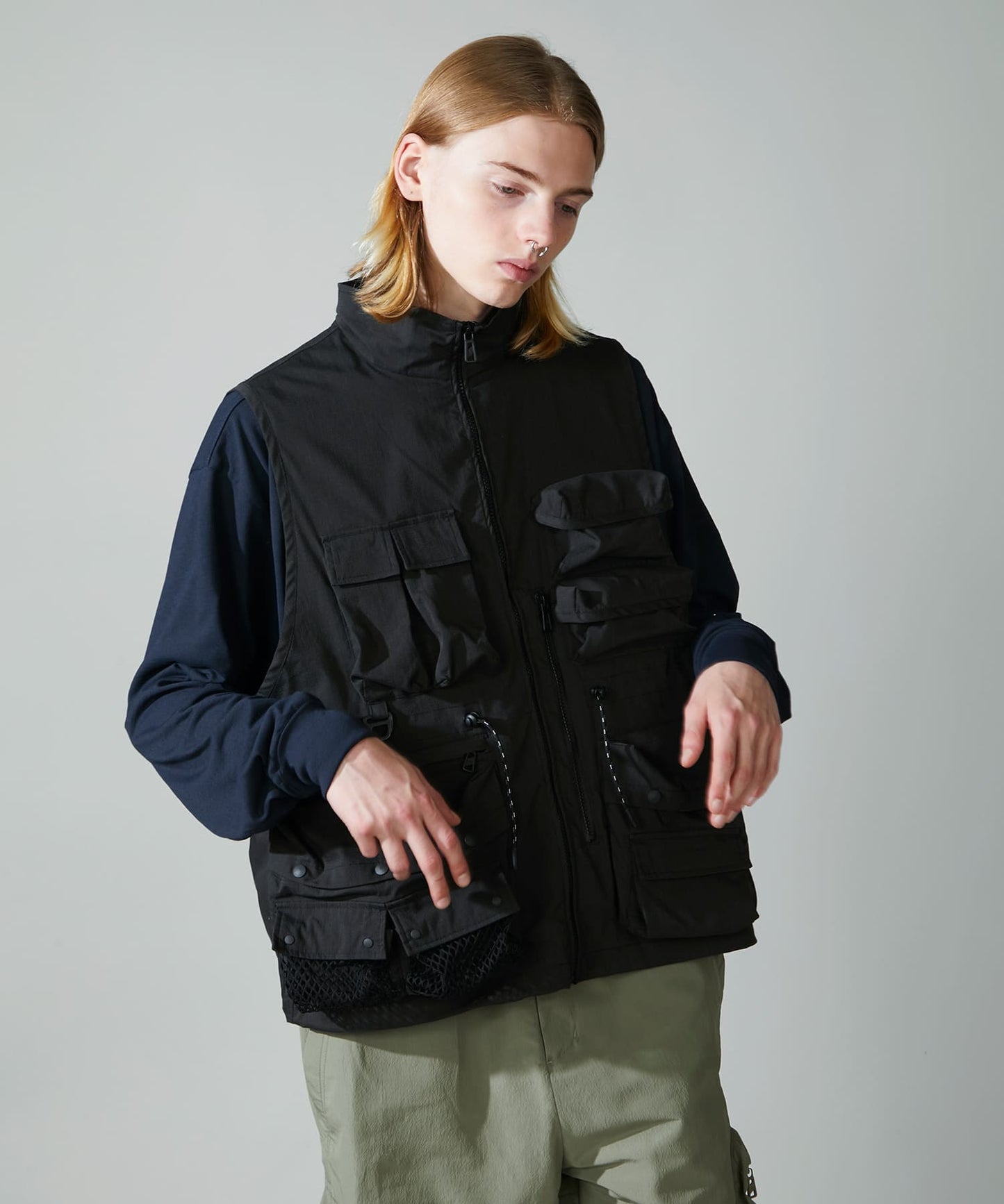F/CE. FLAME-RESISTANT UTILITY VEST
