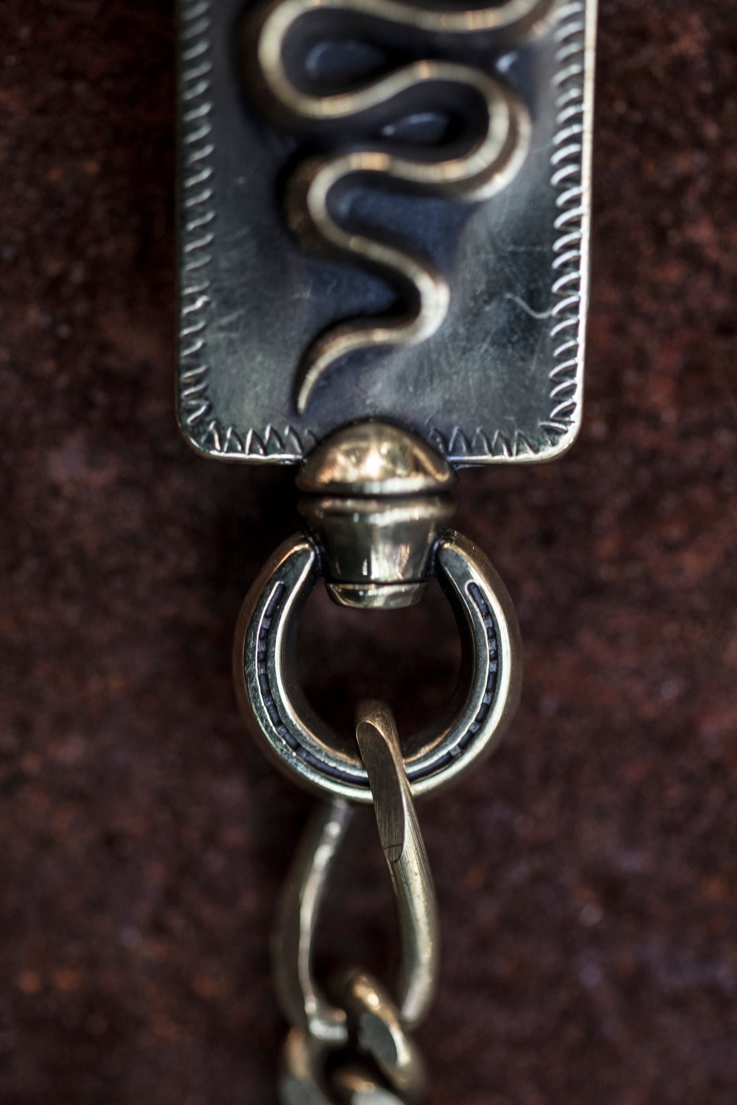 Peanuts&Co snake clip type keychain brass