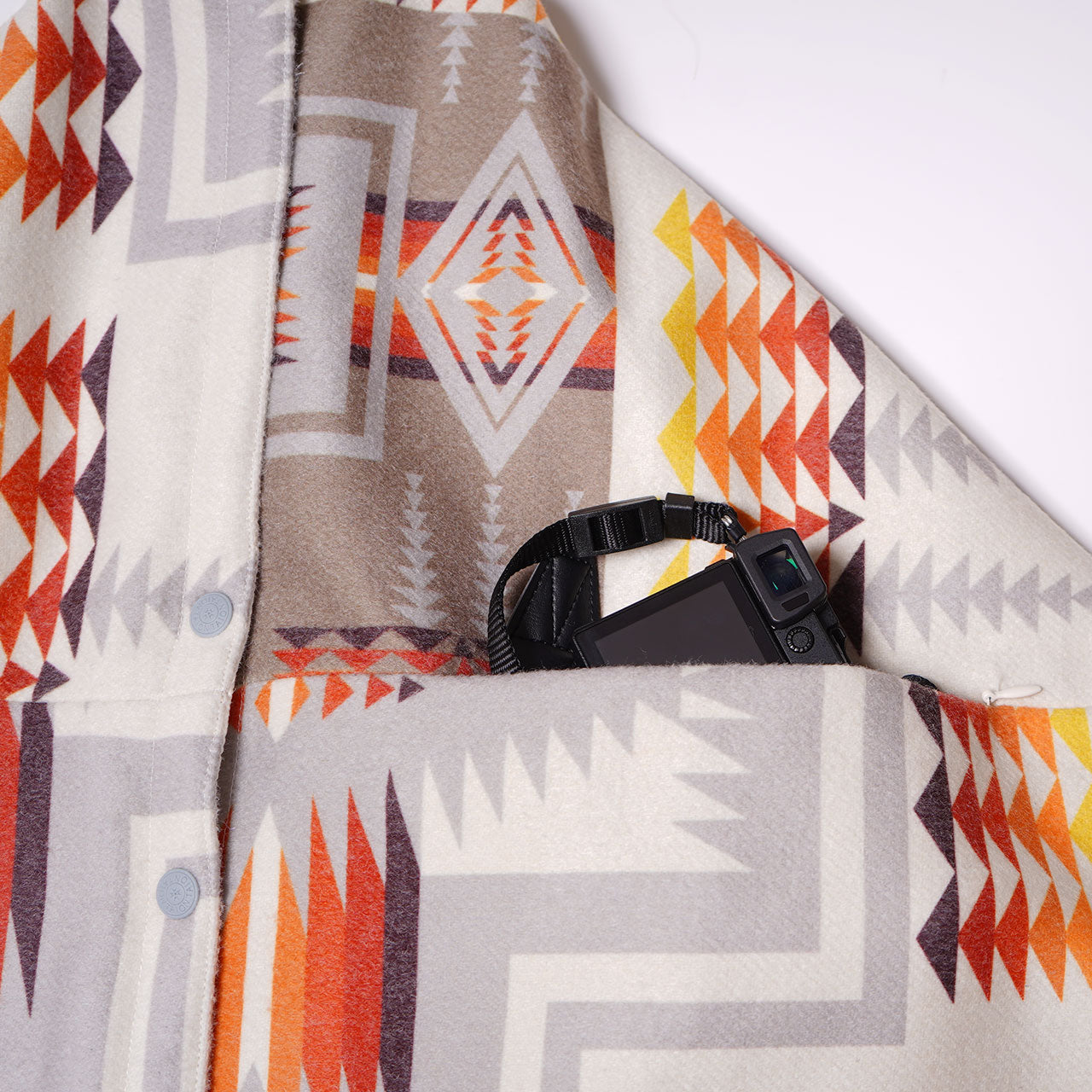 PENDLETON x TAION 4WAY PONCHO