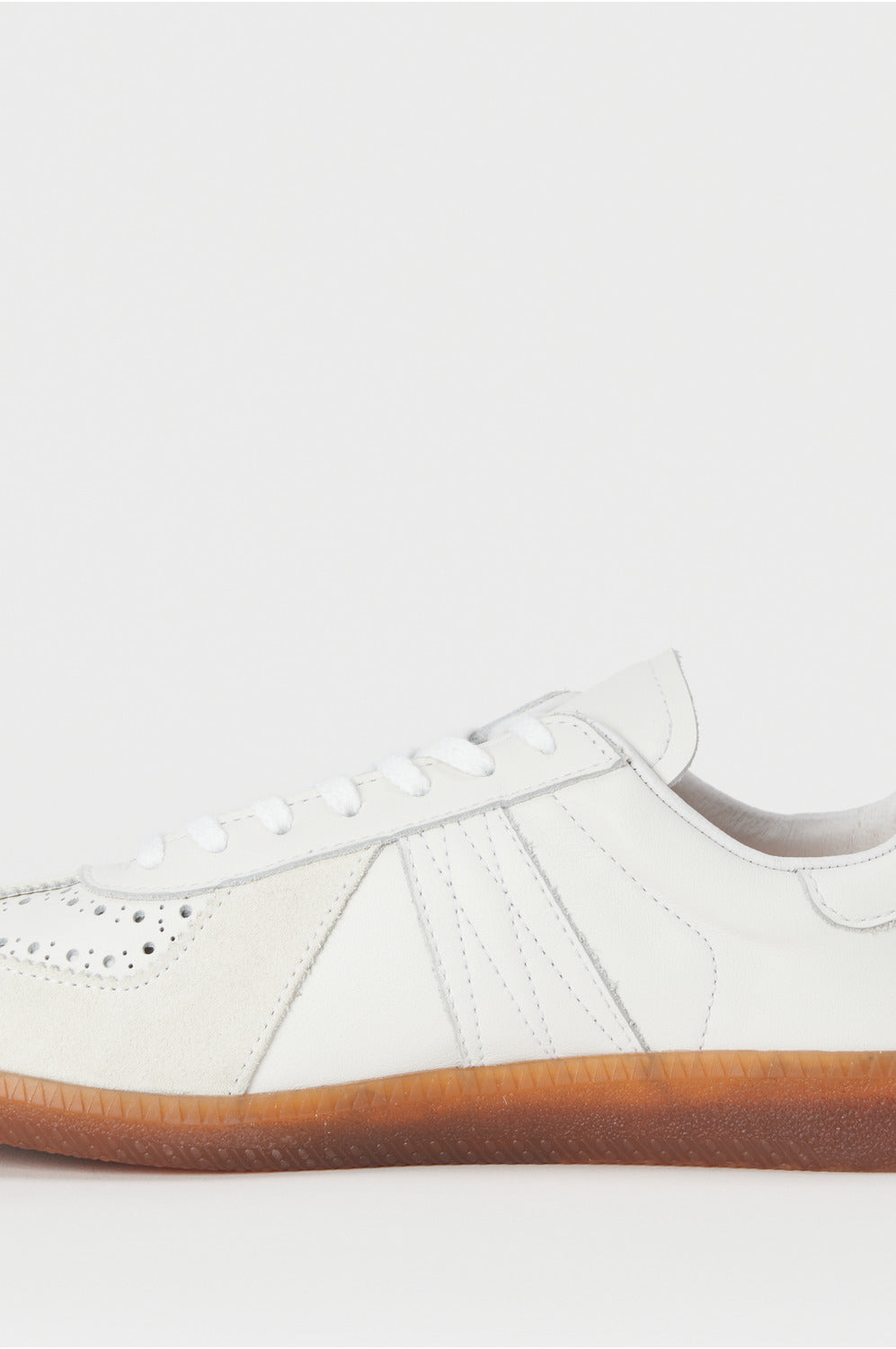 Hender Scheme citizen trainer