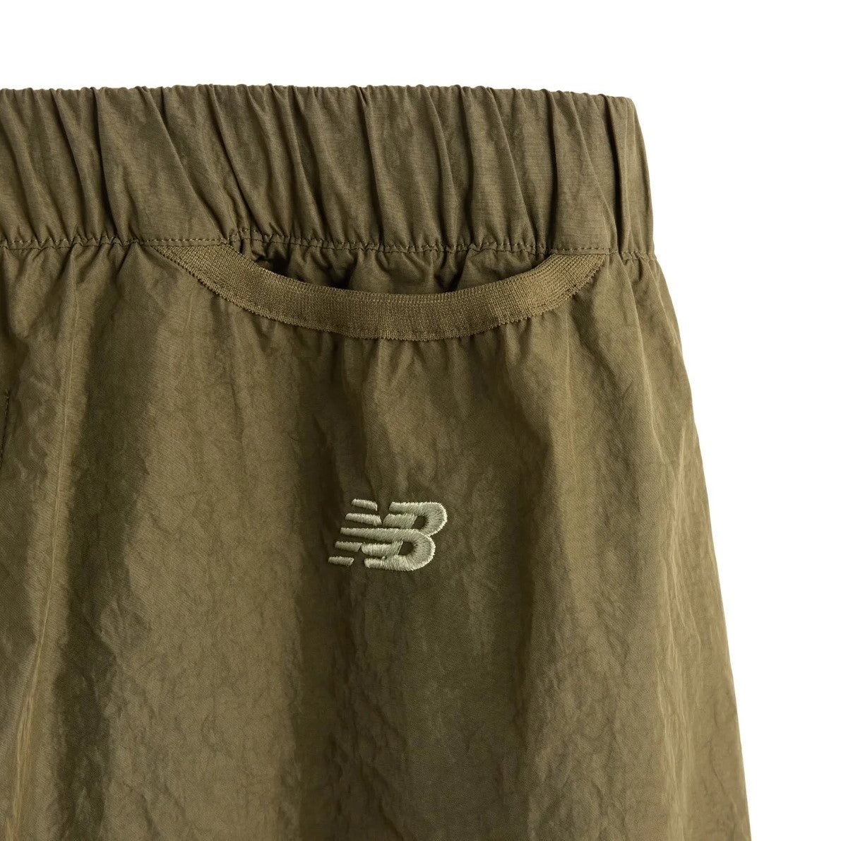 TOKYO DESIGN STUDIO New Balance Nylon Wind Pants - OLIVE