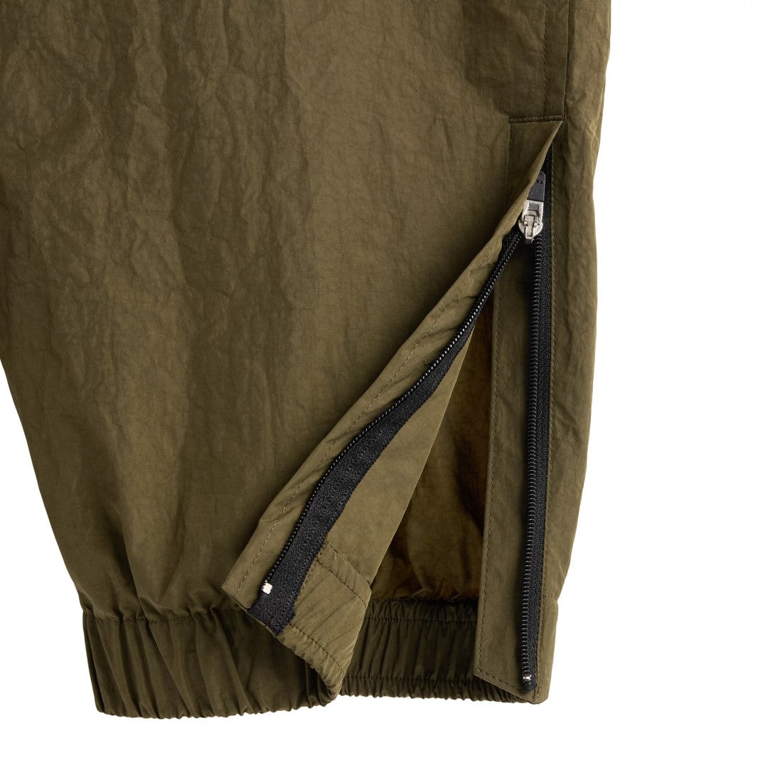 TOKYO DESIGN STUDIO New Balance Nylon Wind Pants - OLIVE