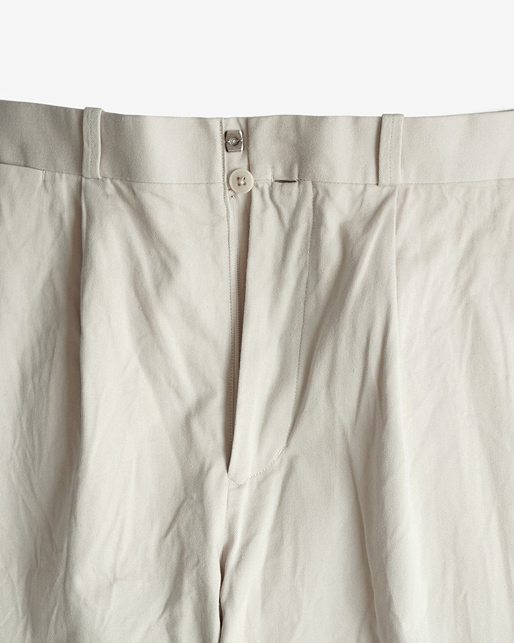 YAECA TUCK TAPERED - CHINO TROUSERS – unexpected store