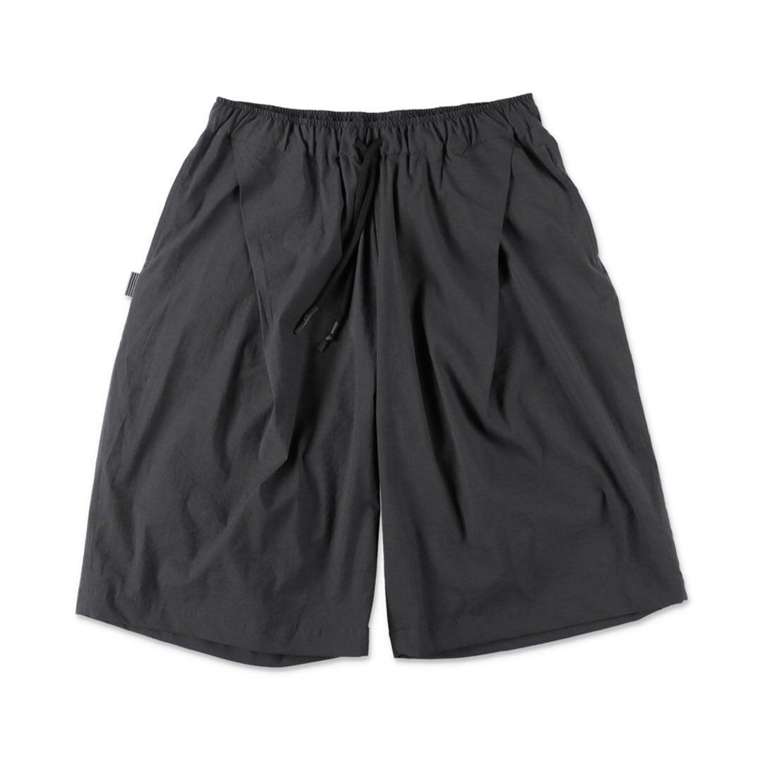 S.F.C (STRIPES FOR CREATIVE) NYLON BAGGY LONG SHORTS