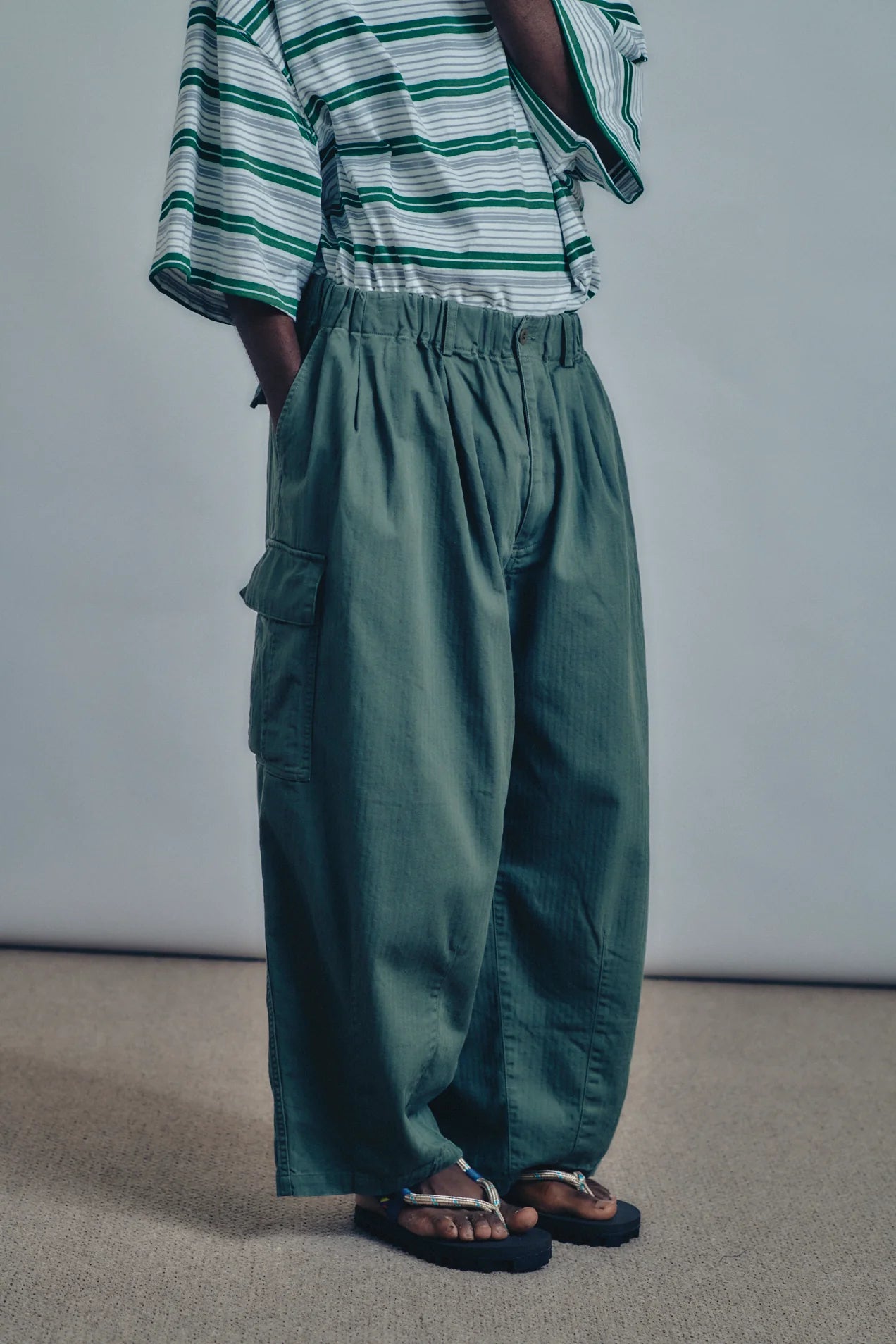 is-ness Herringbone 6-Pocket Pants