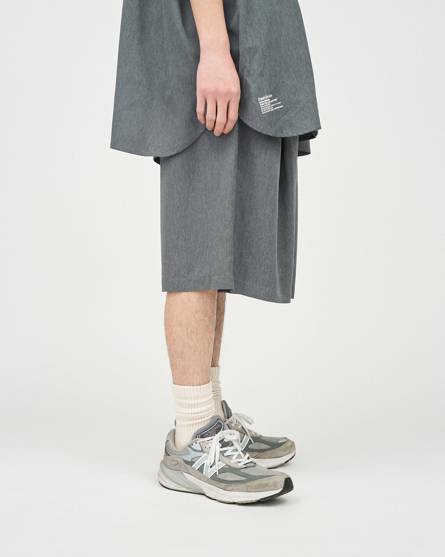 FreshService COOLFIBER TWO TUCK EASY SHORTS