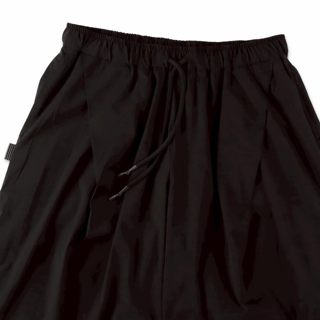 S.F.C (STRIPES FOR CREATIVE) NYLON BAGGY LONG SHORTS