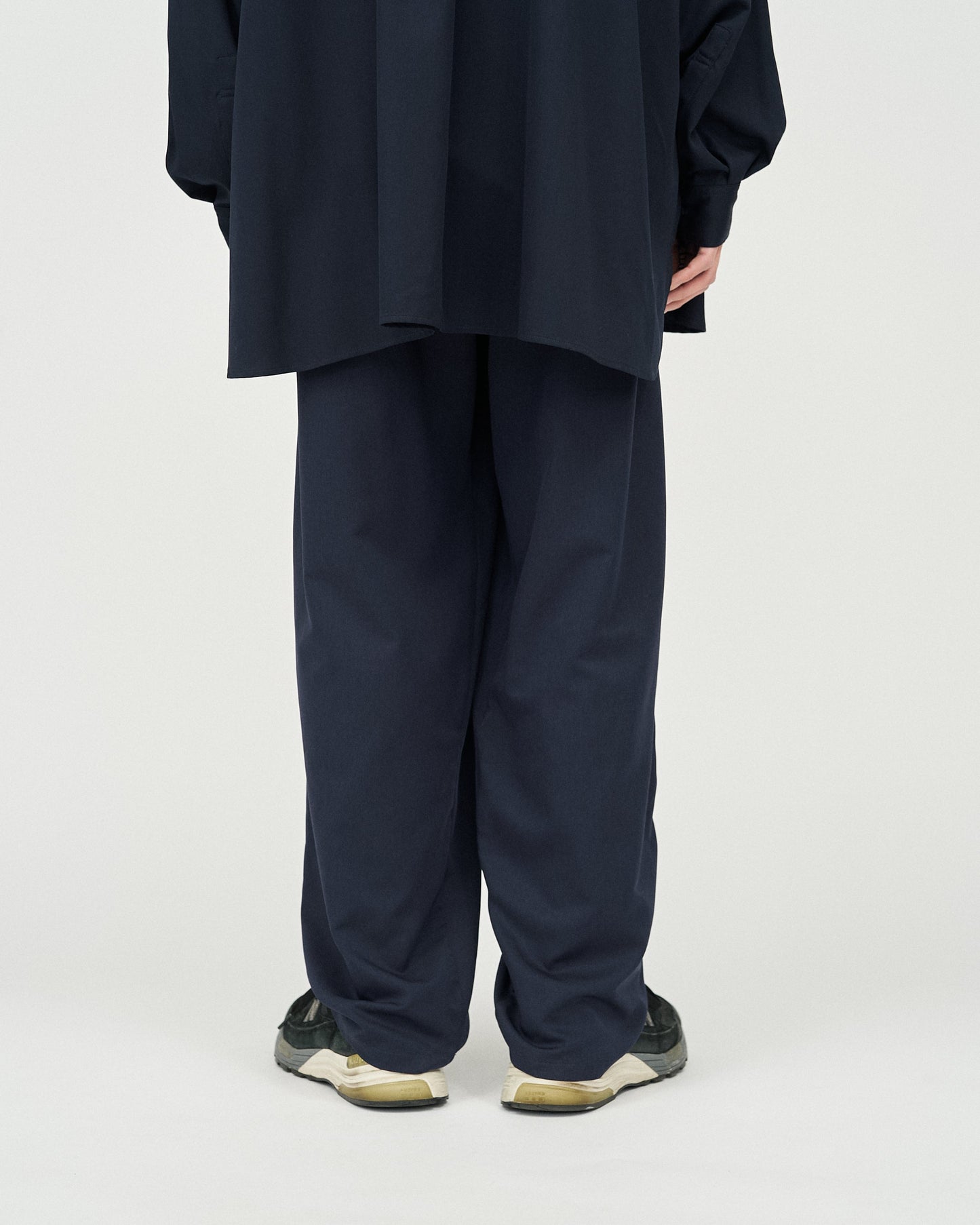 FreshService COOLFIBER TWO TUCK EASY PANTS