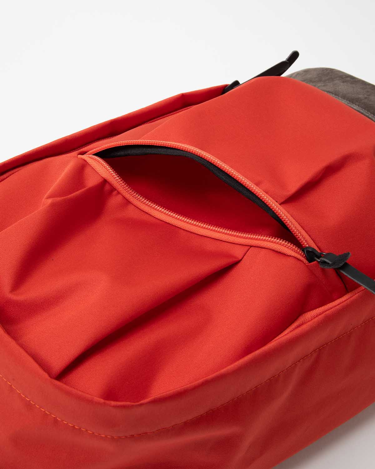 hobo DAYPACK 17L POLYESTER OXFORD CORDURA® WITH PIG SUEDE