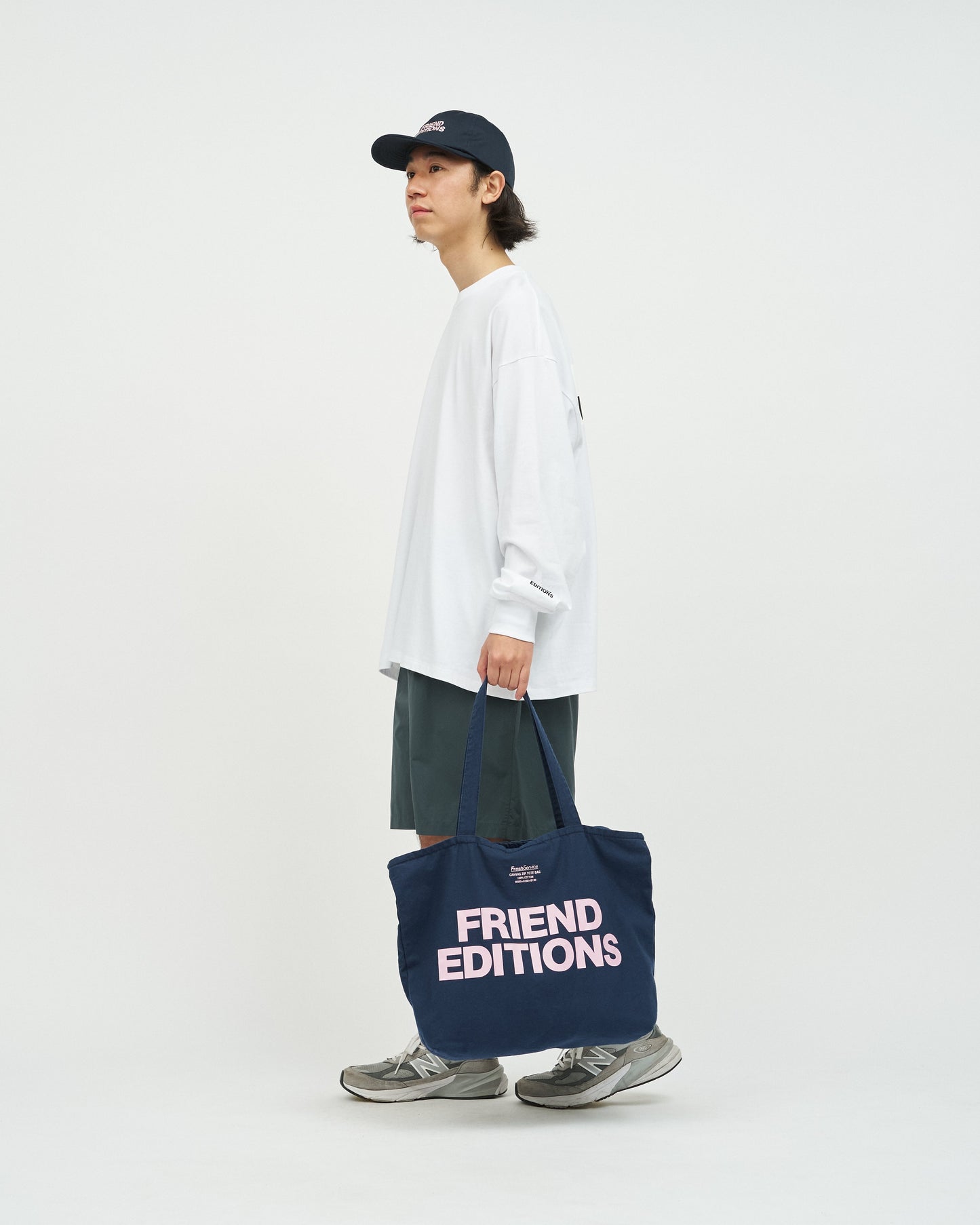 FRIEND EDITIONS × FreshService FRIEND EDITIONS CANVAS ZIP TOTE BAG