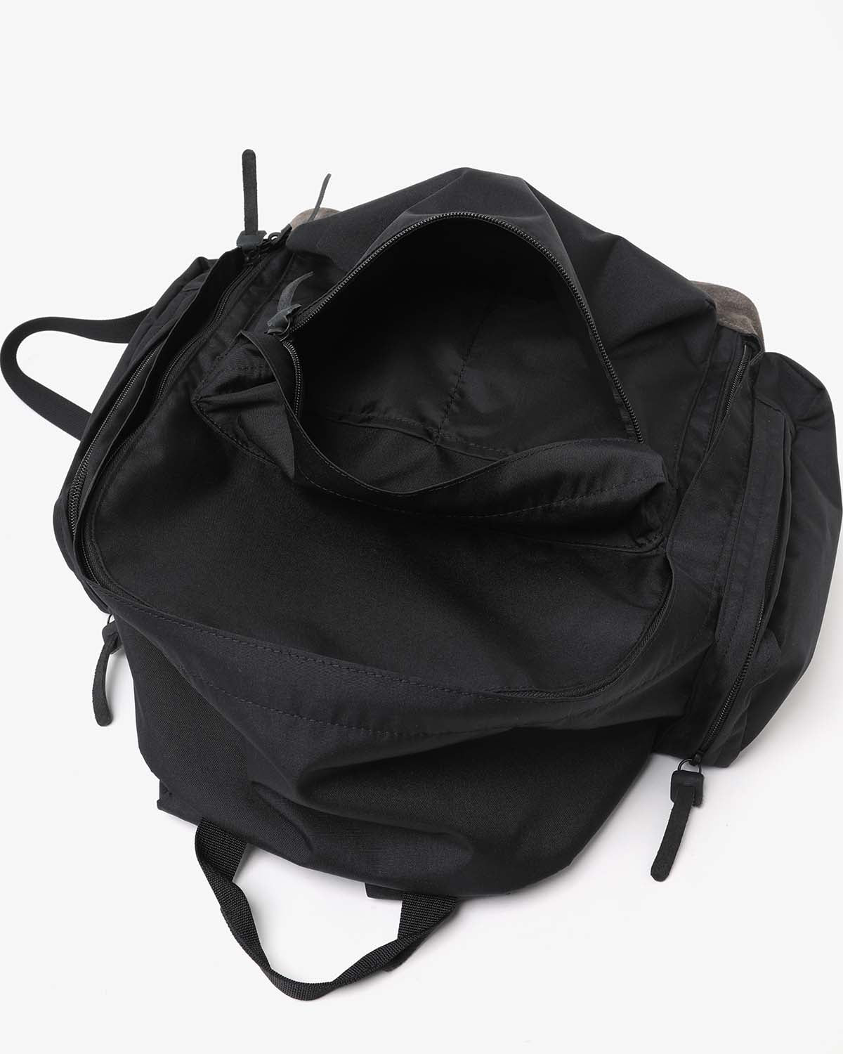 hobo BACKPACK 20L POLYESTER OXFORD CORDURA® WITH PIG SUEDE