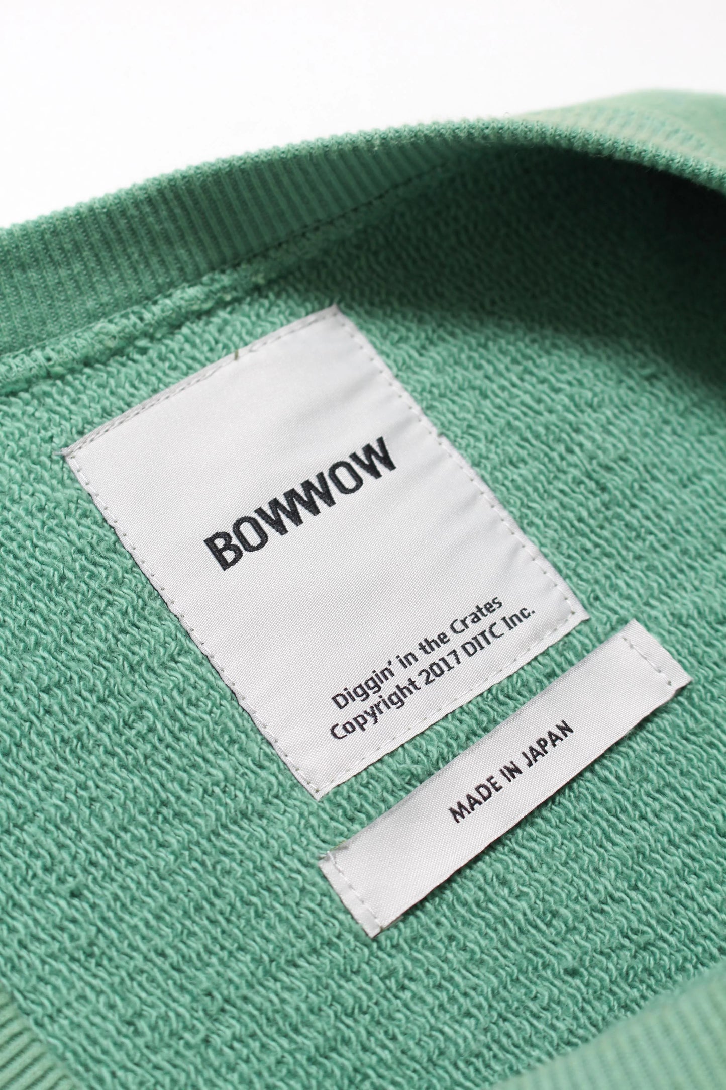 BOW WOW DISTRESSED SWEATSHIRT AGED