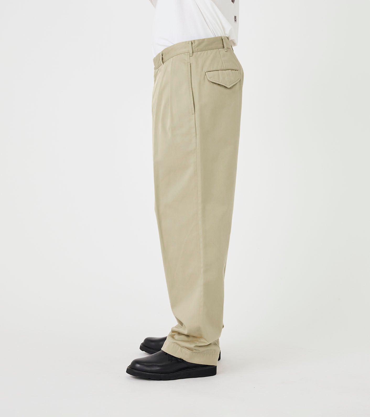 nanamica Double Pleated Chino Pants