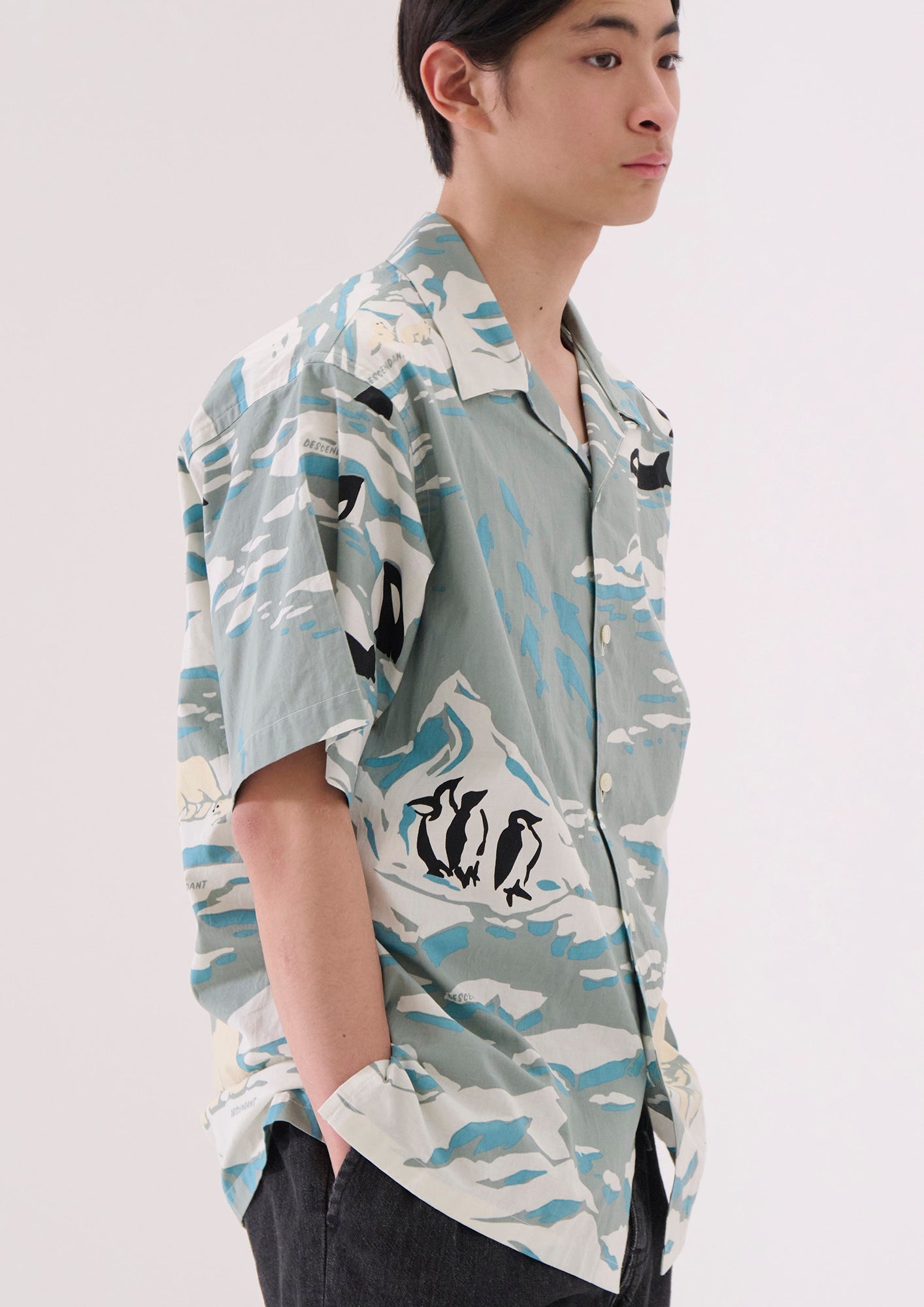 DESCENDANT EDGD OPEN COLLAR TEXTILE SS SHIRT