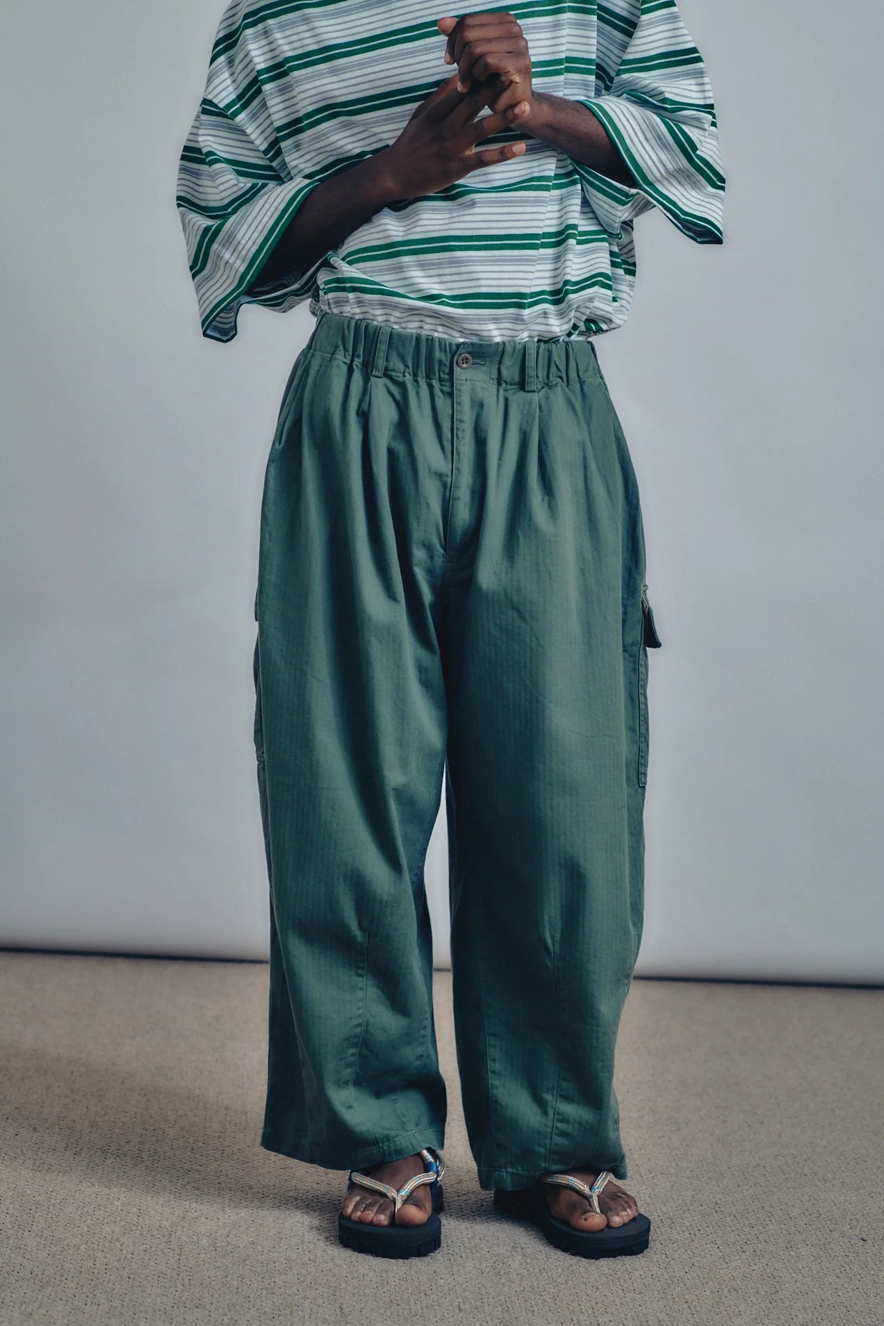is-ness Herringbone 6-Pocket Pants