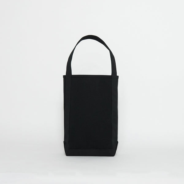 異素材使いのハンドルTEMBEA Big Logo Tote - Natural / Black