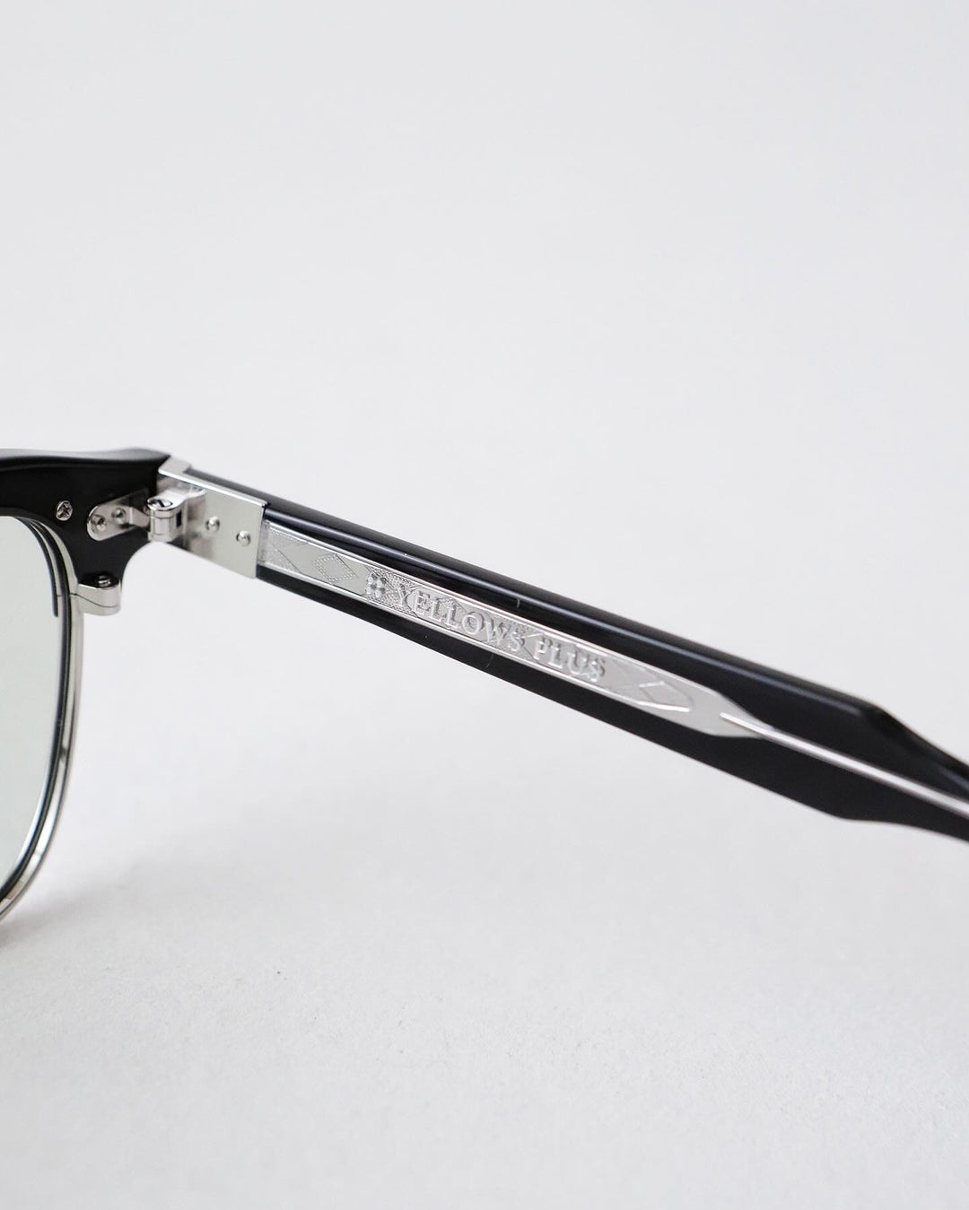 YELLOWS PLUS ROGER EYEGLASS FRAME Black Silver