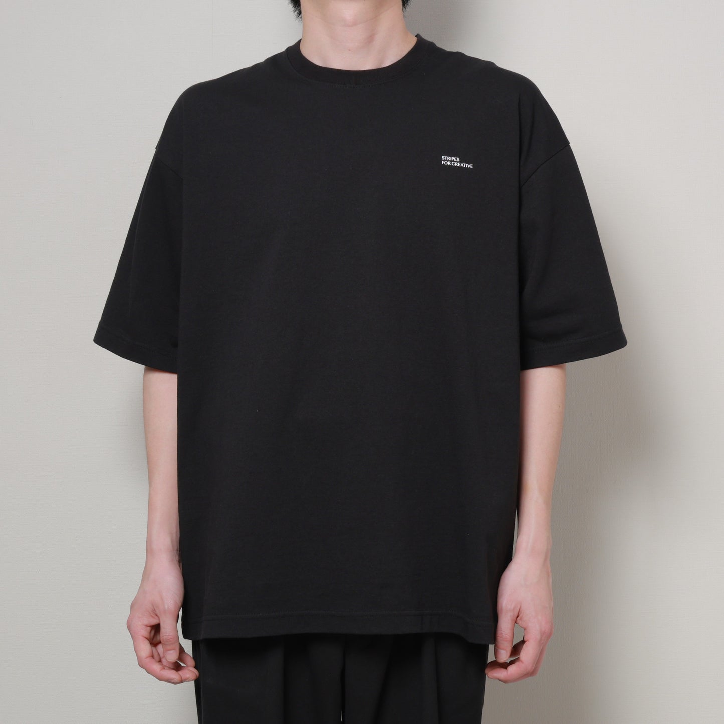 S.F.C (STRIPES FOR CREATIVE) LOGO BASIC SS TEE