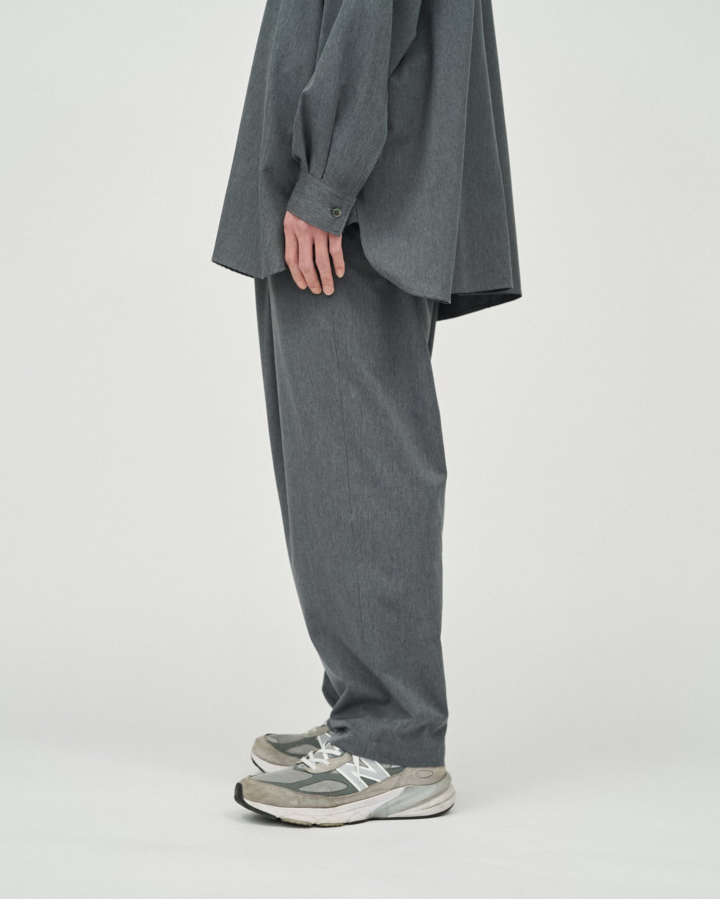 FreshService COOLFIBER TWO TUCK EASY PANTS