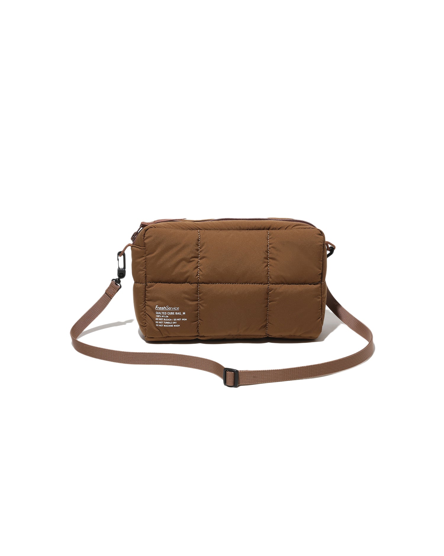 美品 Freshservice 24AW QUILTED CUBE BAG M FreshService QUILTED CUBE BAG M – unexpected store