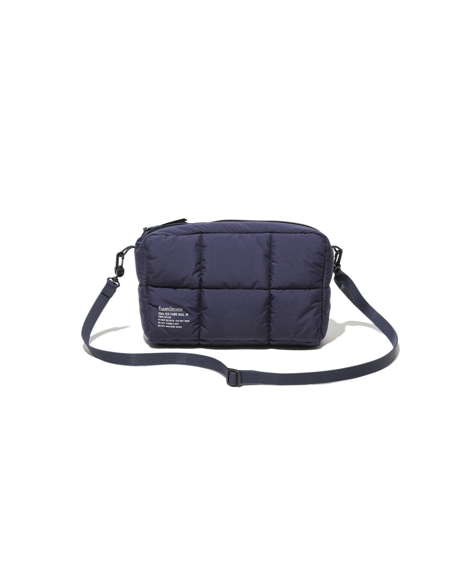 美品 Freshservice 24AW QUILTED CUBE BAG M FreshService QUILTED CUBE BAG M – unexpected store