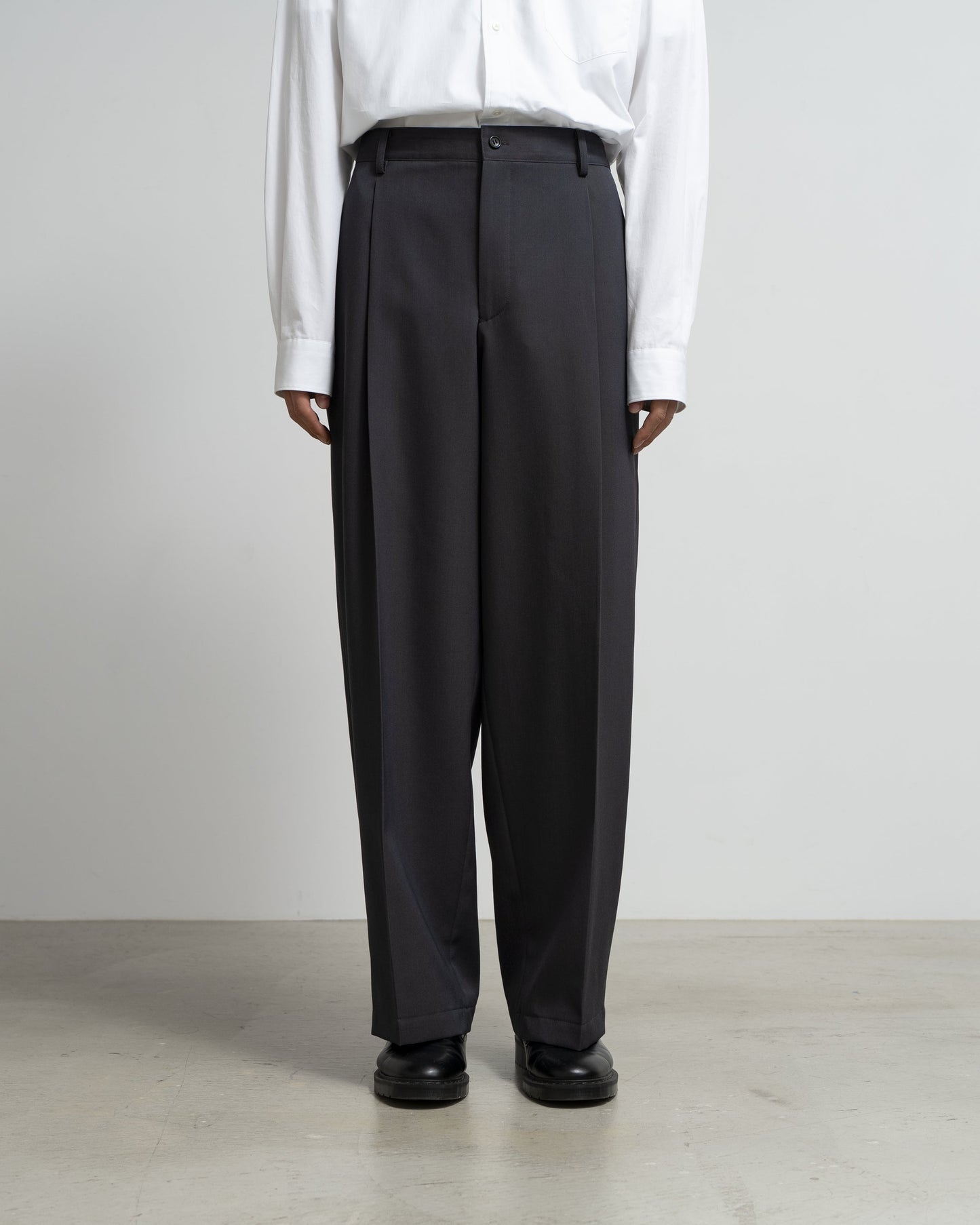 Graphpaper Scale Off Wool Wide Slacks