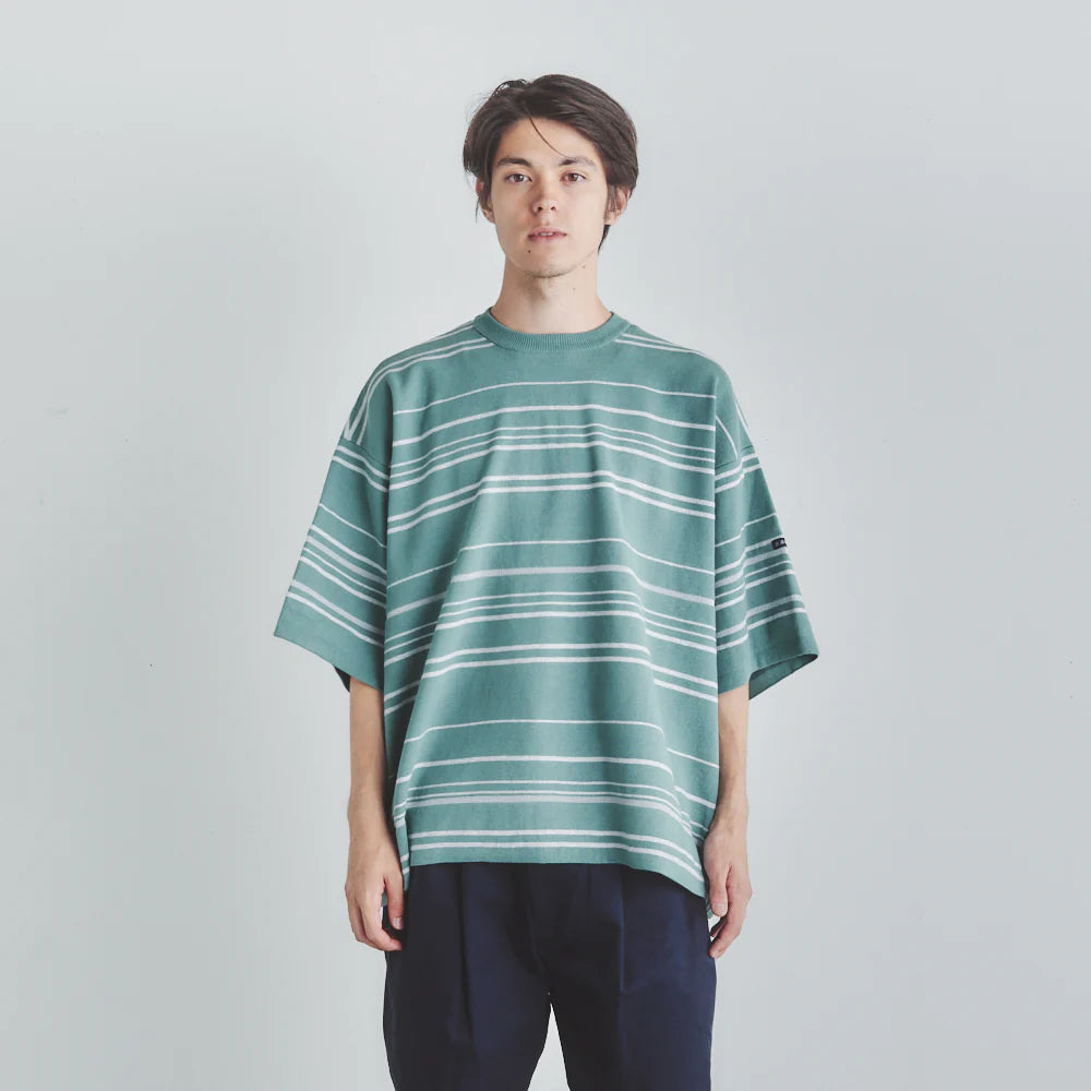 is-ness KNITTED FLASH BORDER T-SHIRT