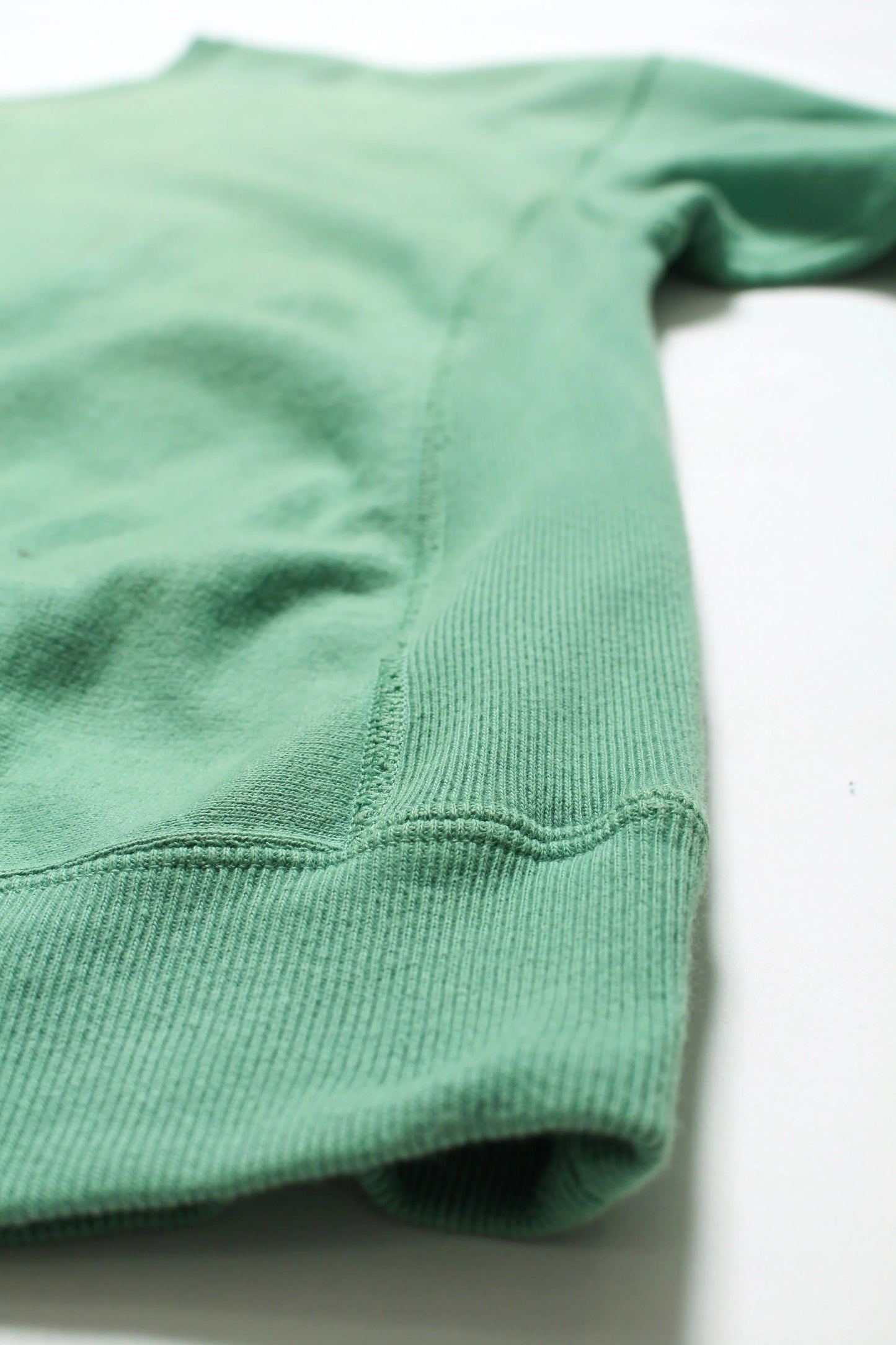 BOW WOW DISTRESSED SWEATSHIRT AGED