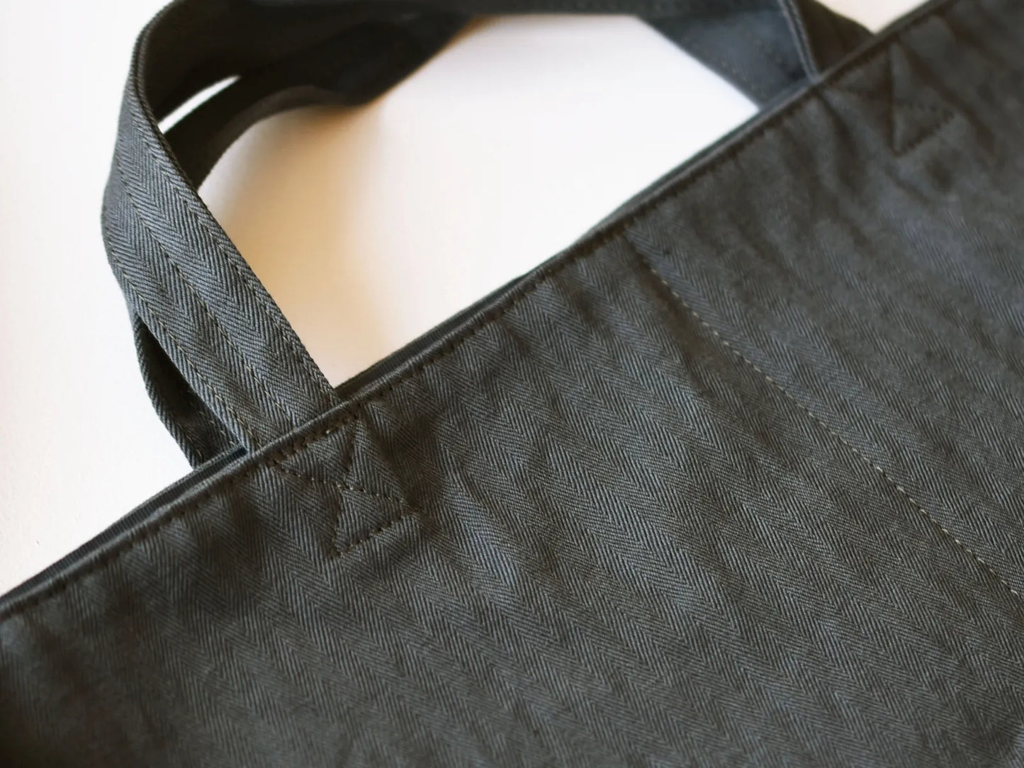 ateliers PENELOPE Rough Bag