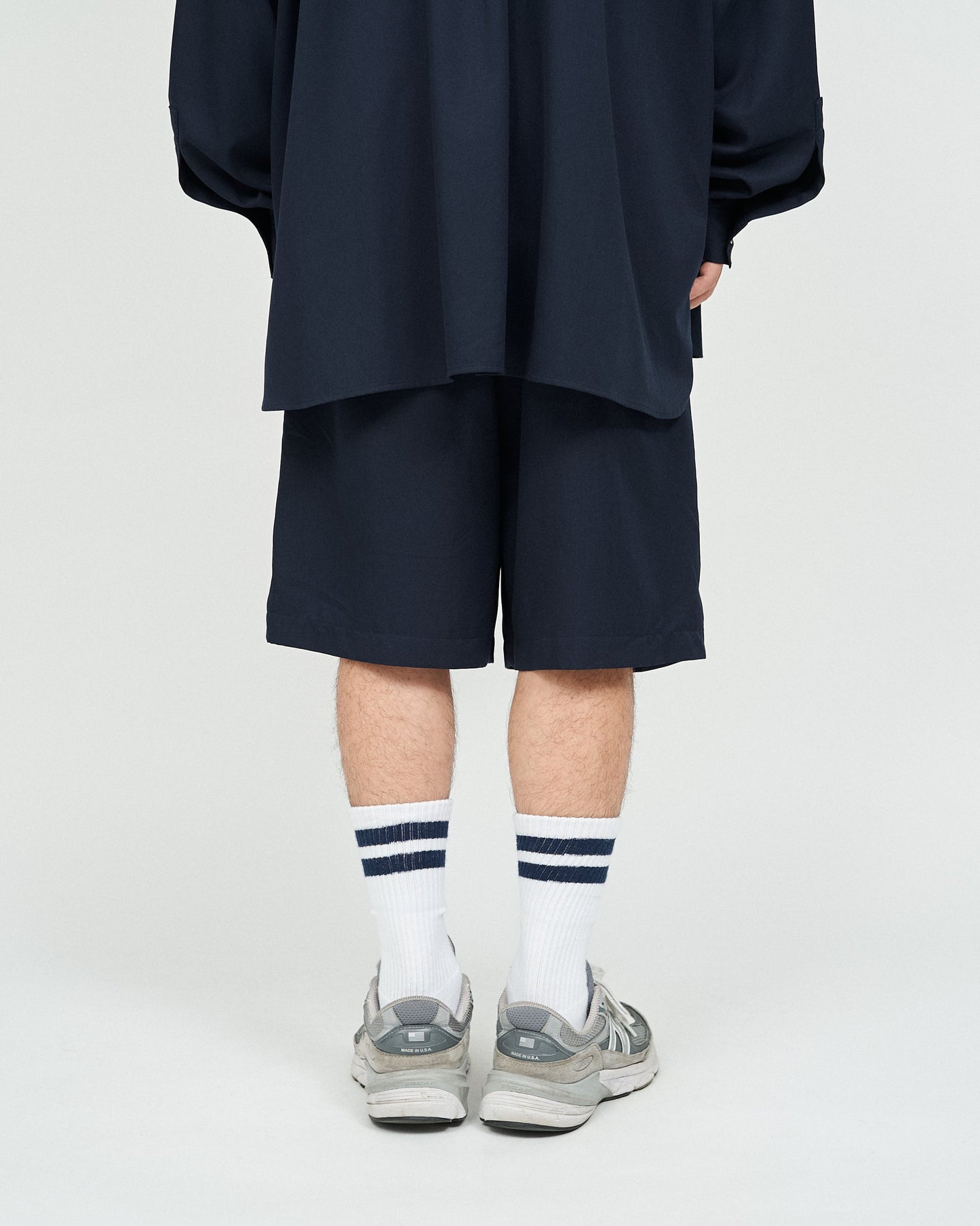 FreshService COOLFIBER TWO TUCK EASY SHORTS