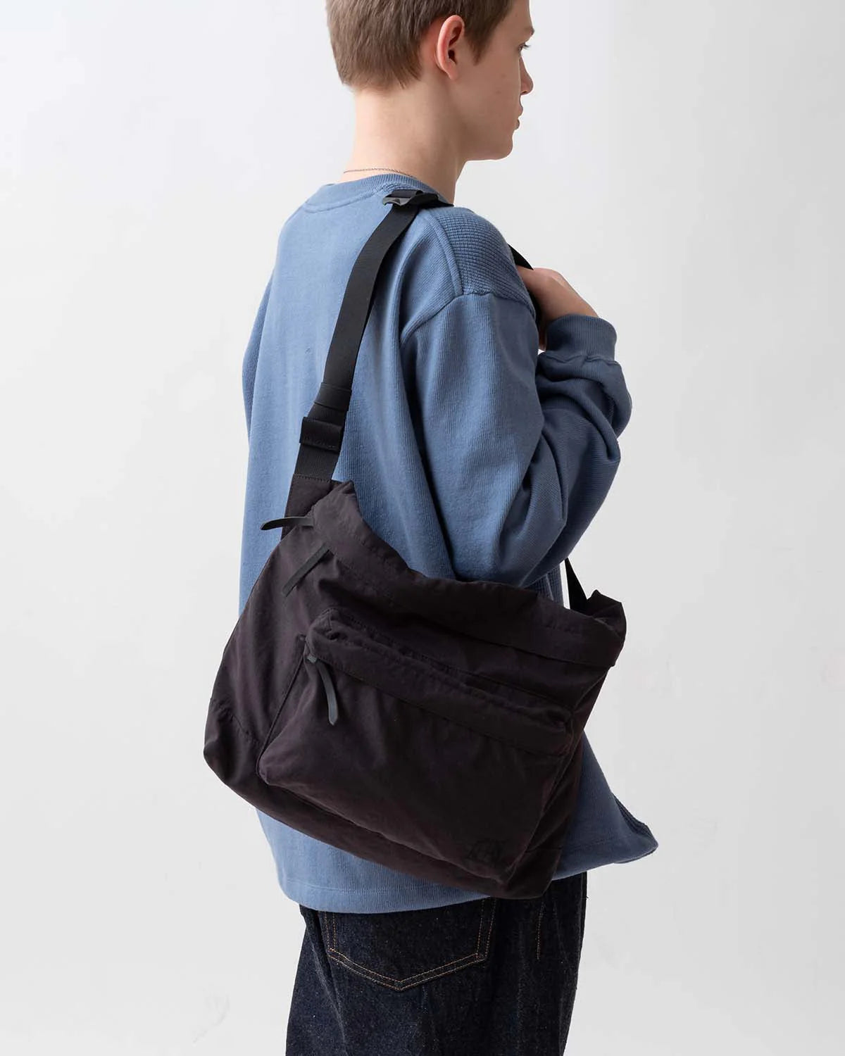 hobo SHOULDER BAG NYLON OXFORD ONIBEGIE® DYED