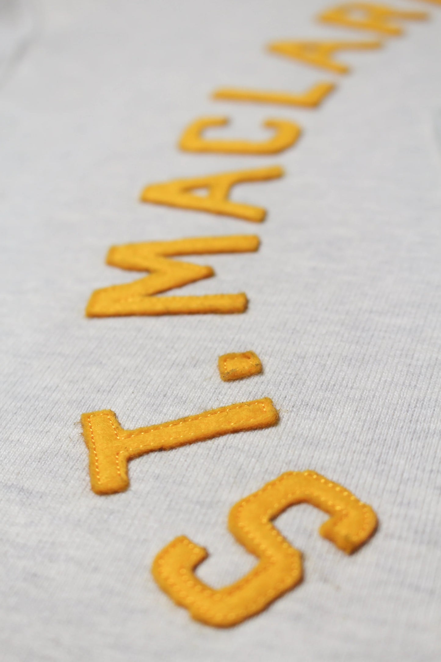 BOW WOW ST. MACLAREN UNIV. SWEATSHIRT AGED