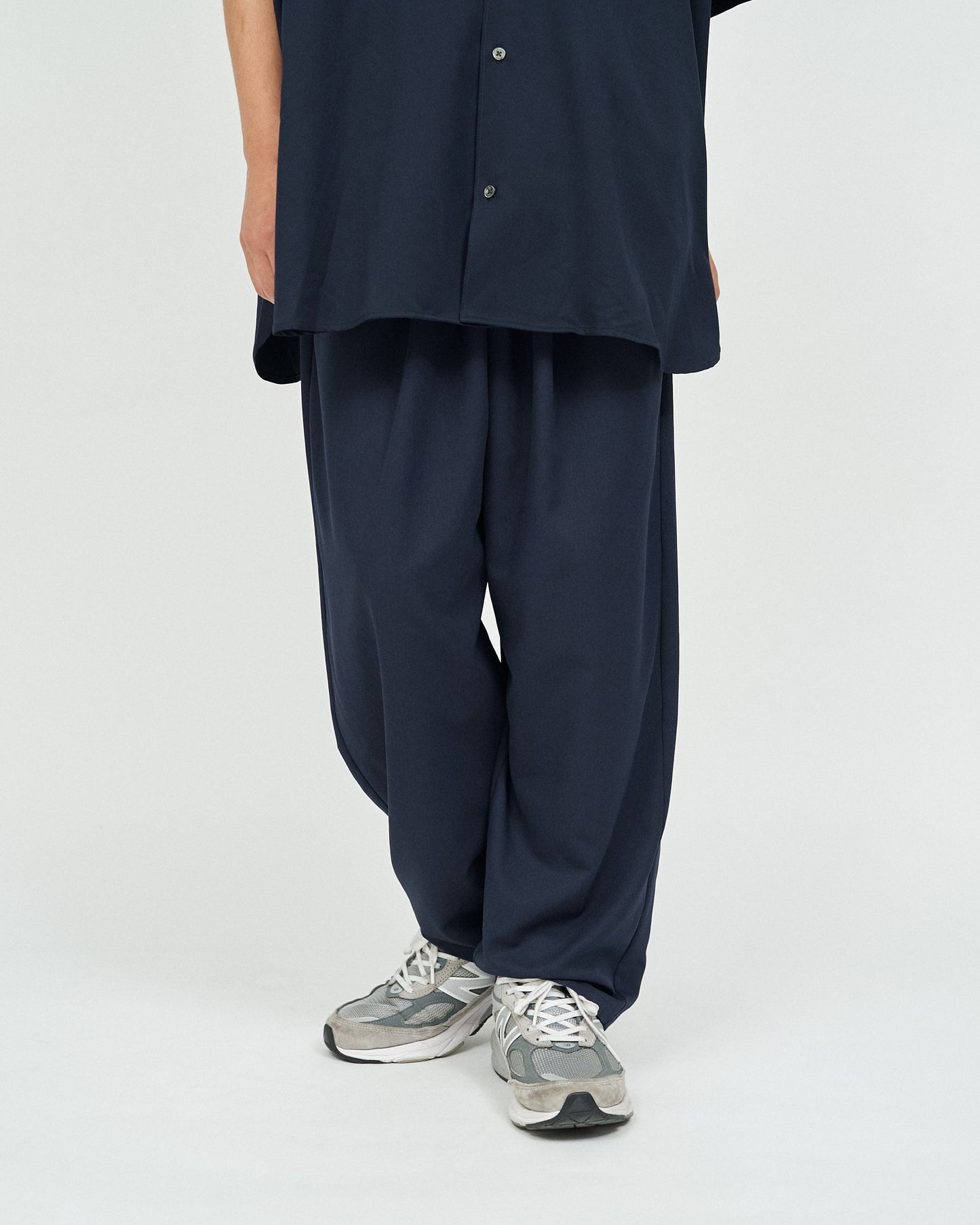 FreshService COOLFIBER TWO TUCK EASY PANTS