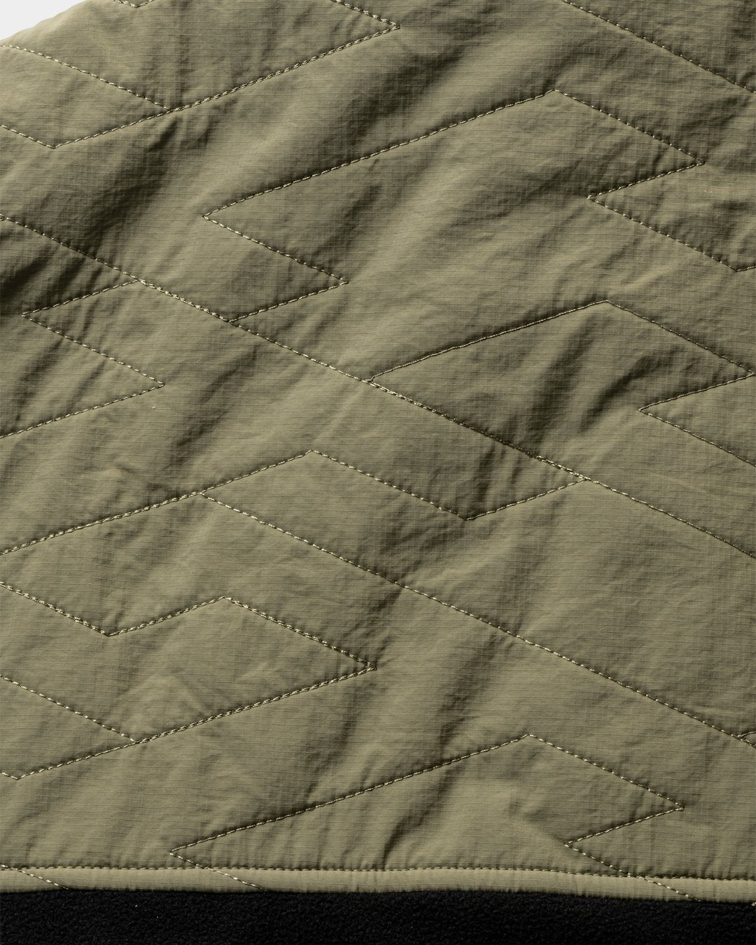 TIGHTBOOTH T QUILT FLEECE JACKET