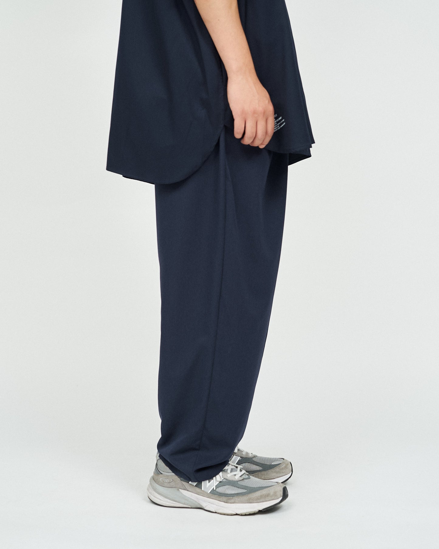 FreshService COOLFIBER TWO TUCK EASY PANTS
