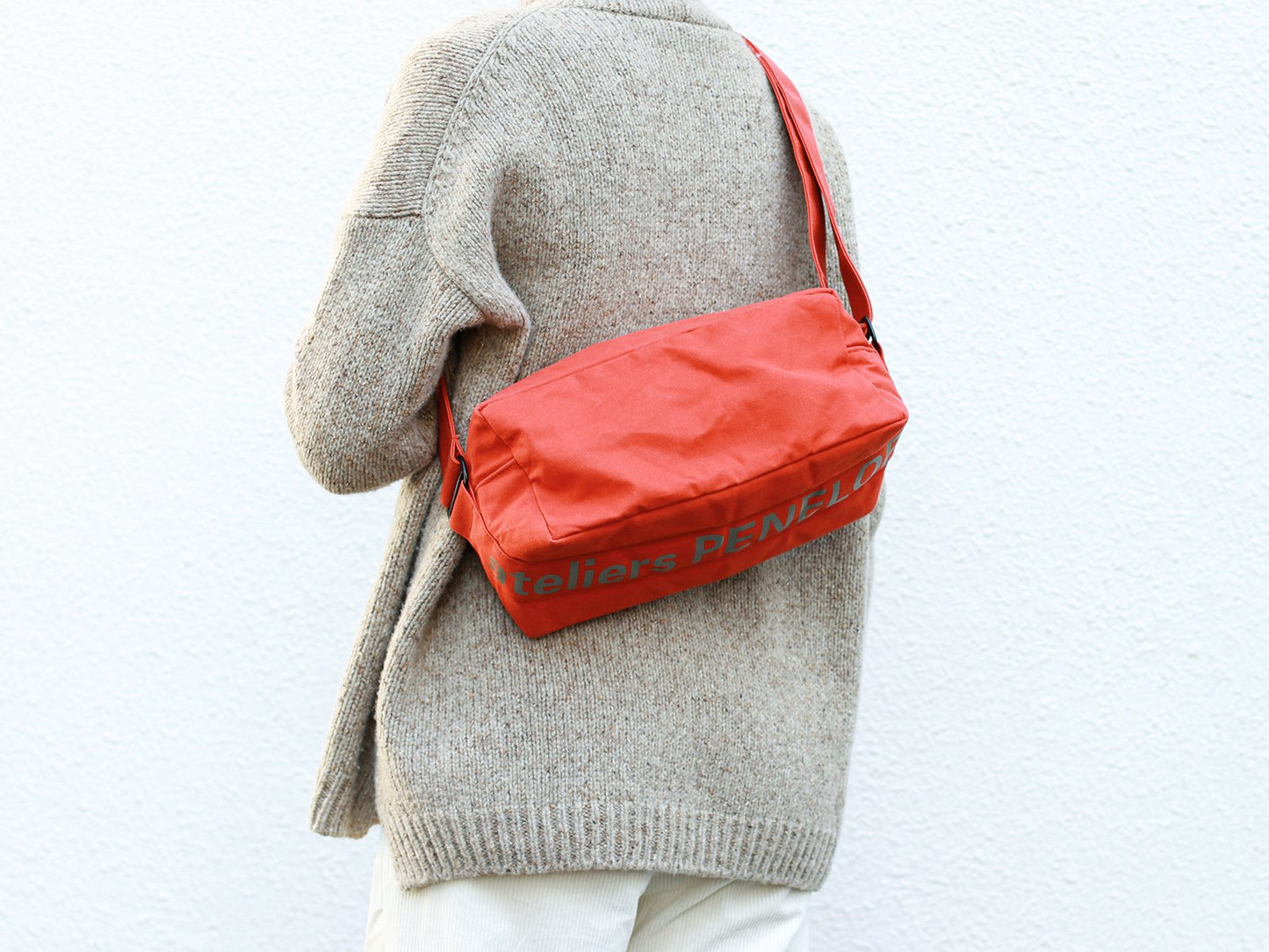 ateliers PENELOPE #10 Pan Shoulder Bag