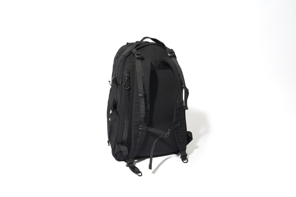 CMF OUTDOOR GARMENT WEEKENDERZ Backpack – unexpected store