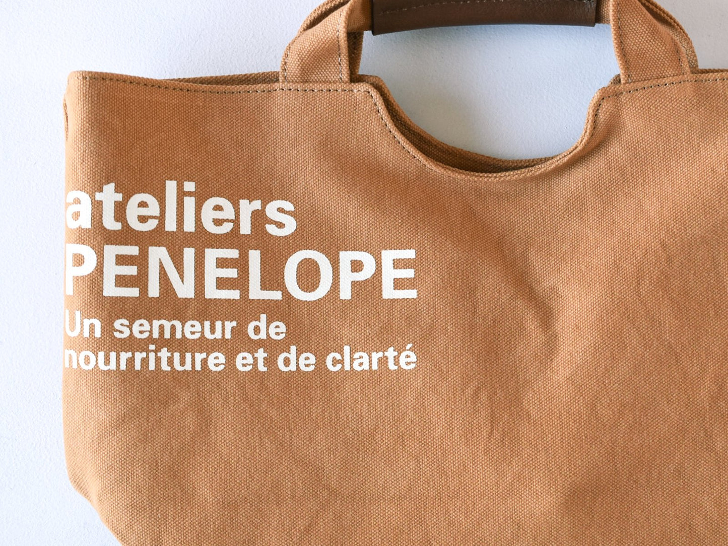 ateliers PENELOPE AP Hole Tote (S)