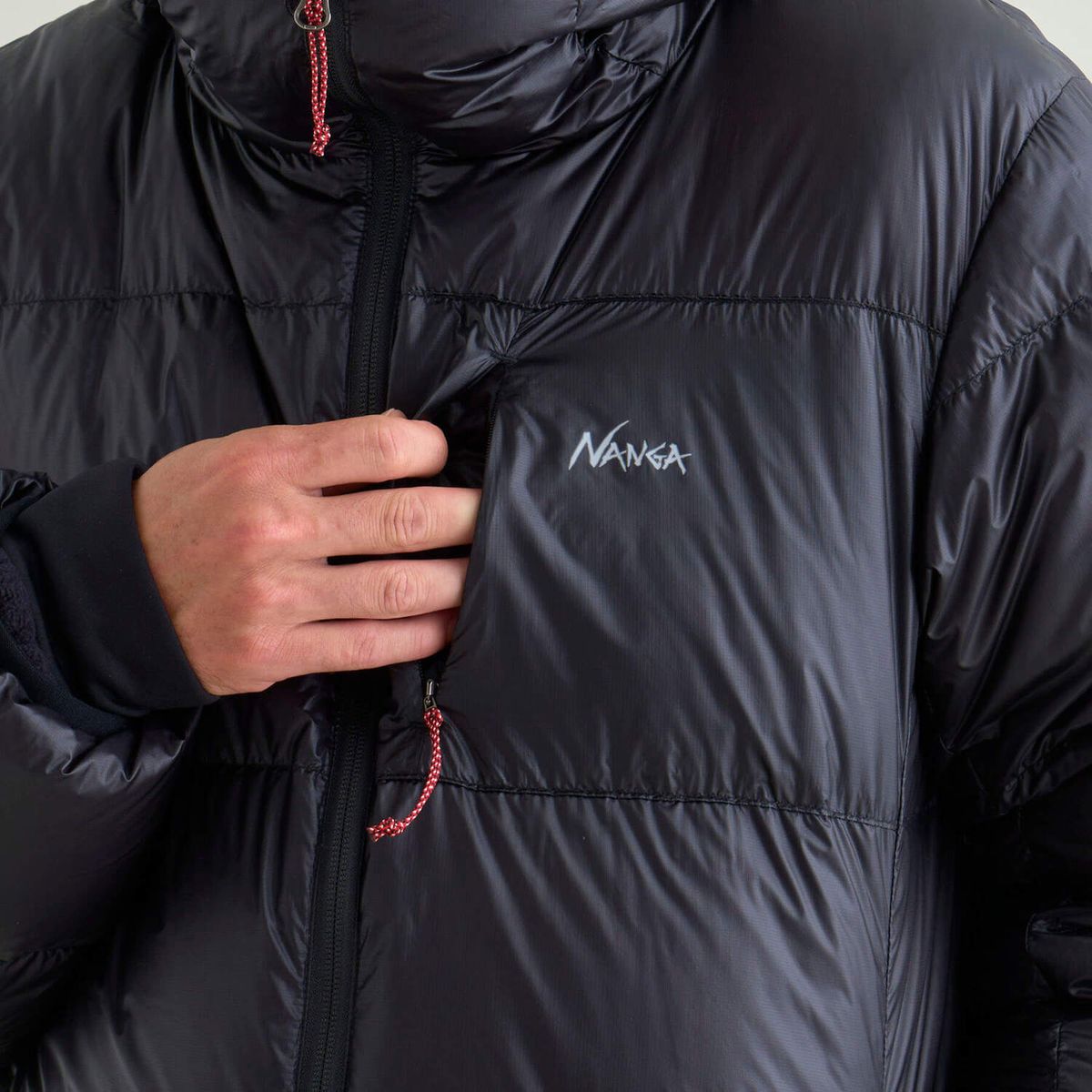 NANGA MOUNTAIN LODGE DOWN HOODIE JACKET