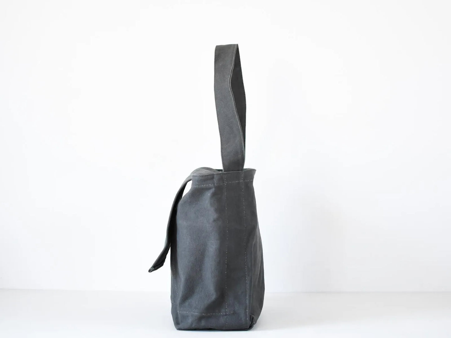 ateliers PENELOPE Trager Bag