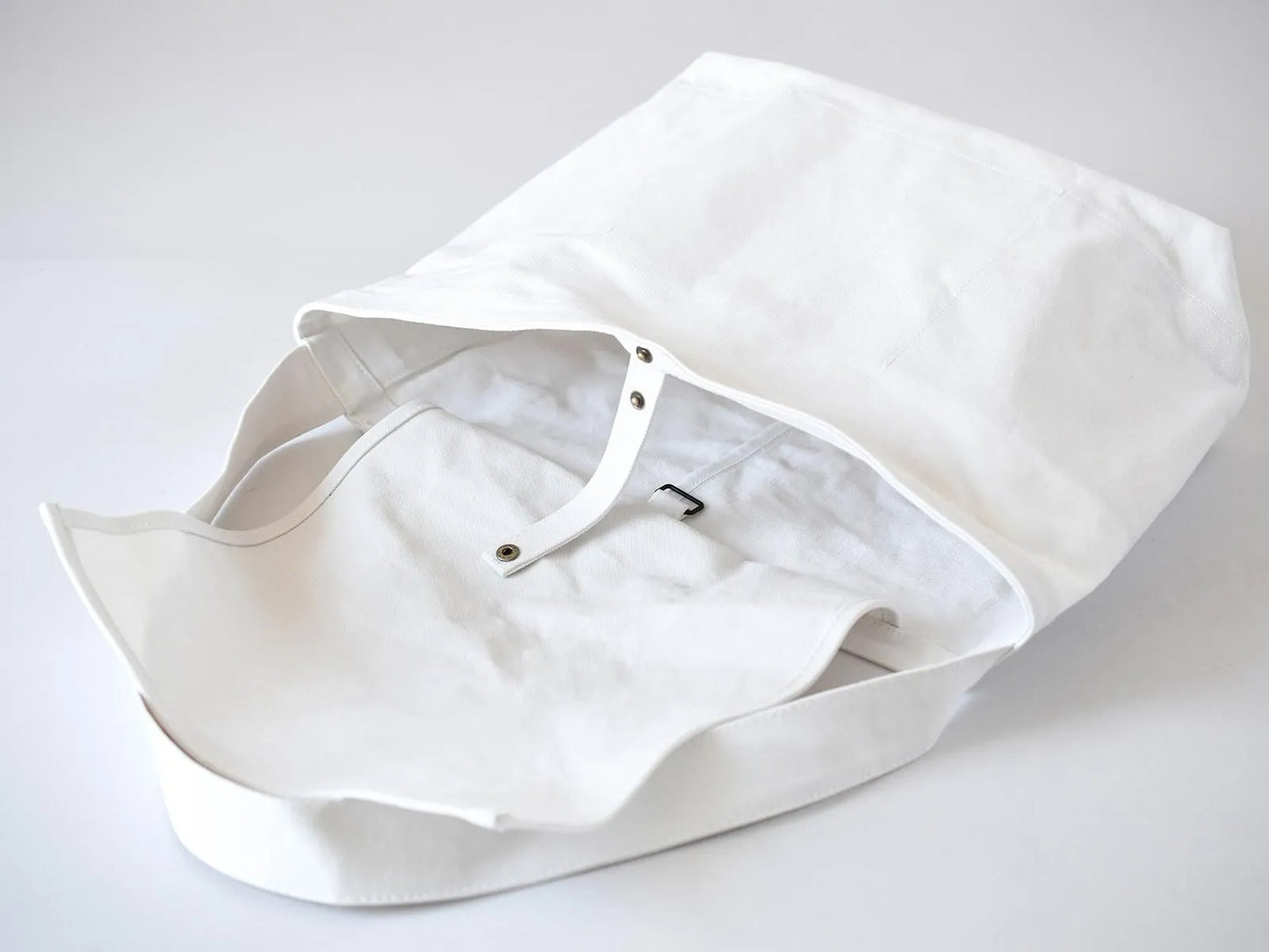 ateliers PENELOPE Trager Bag