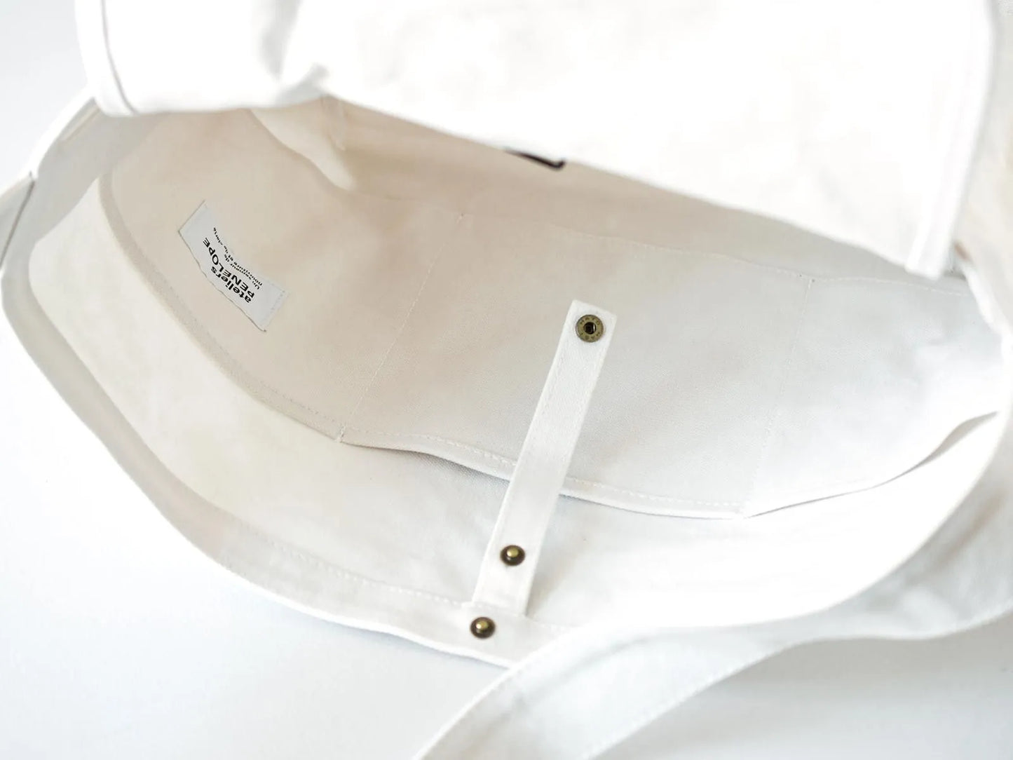 ateliers PENELOPE Trager Bag