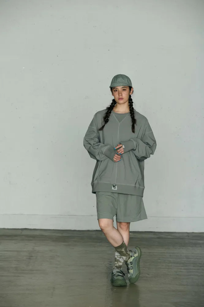 CMF OUTDOOR GARMENT DIVIDED SWEAT