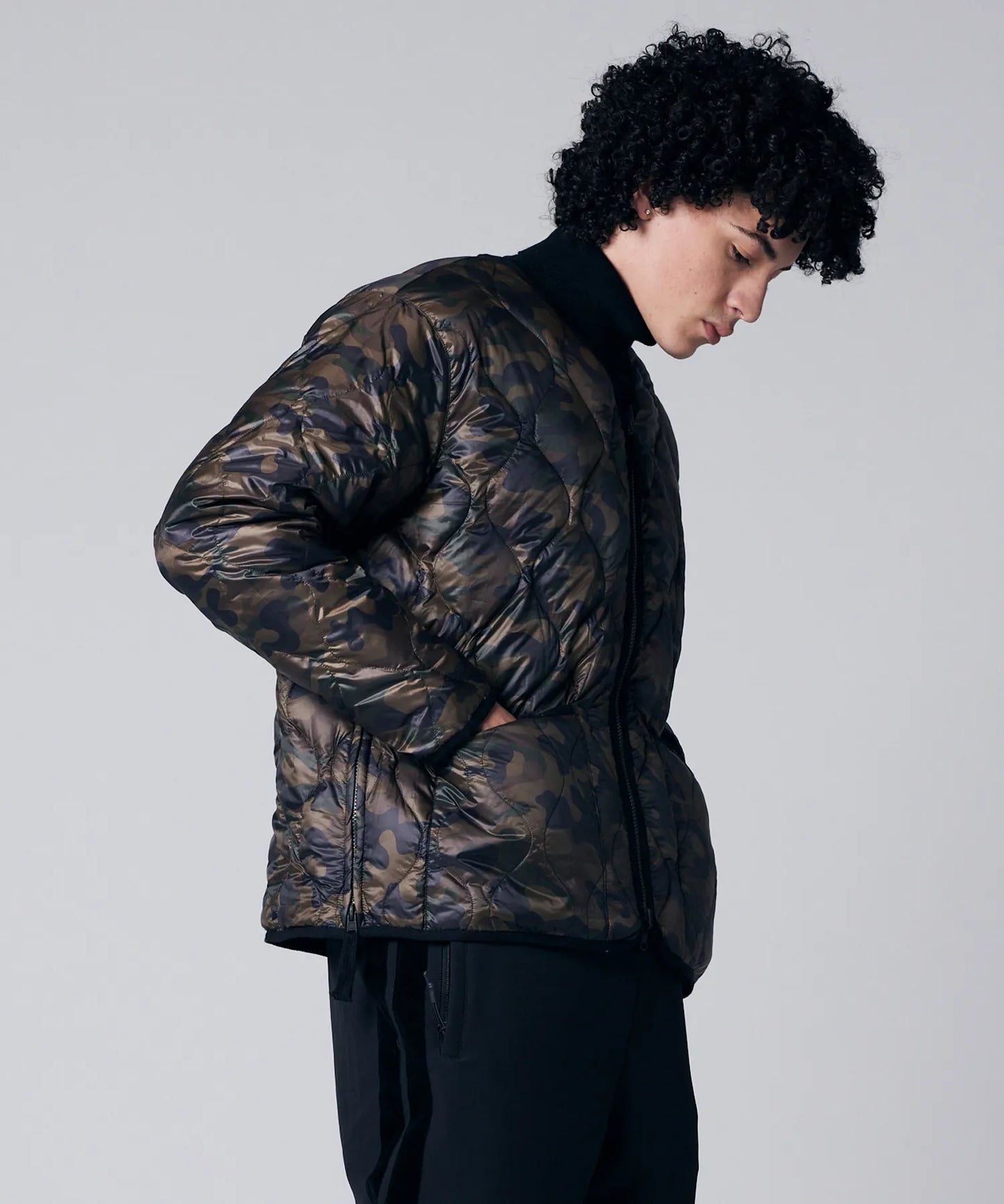 TAION MILITARY V NECK W-ZIP DOWN JKT (SOFT SHELL)