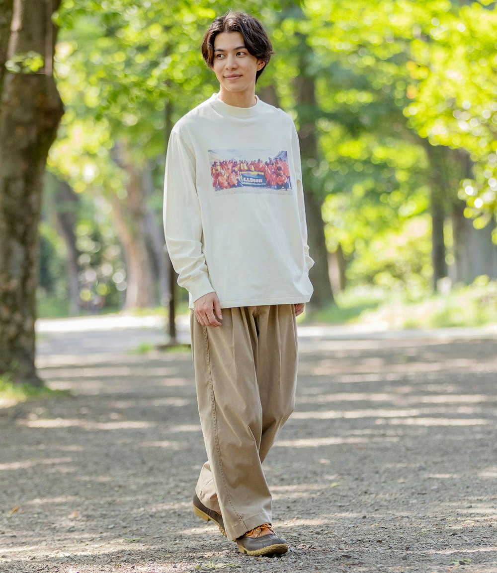 L.L.Bean JAPAN EDITION Eliot 1990 Peace Climb Long-Sleeve Tee