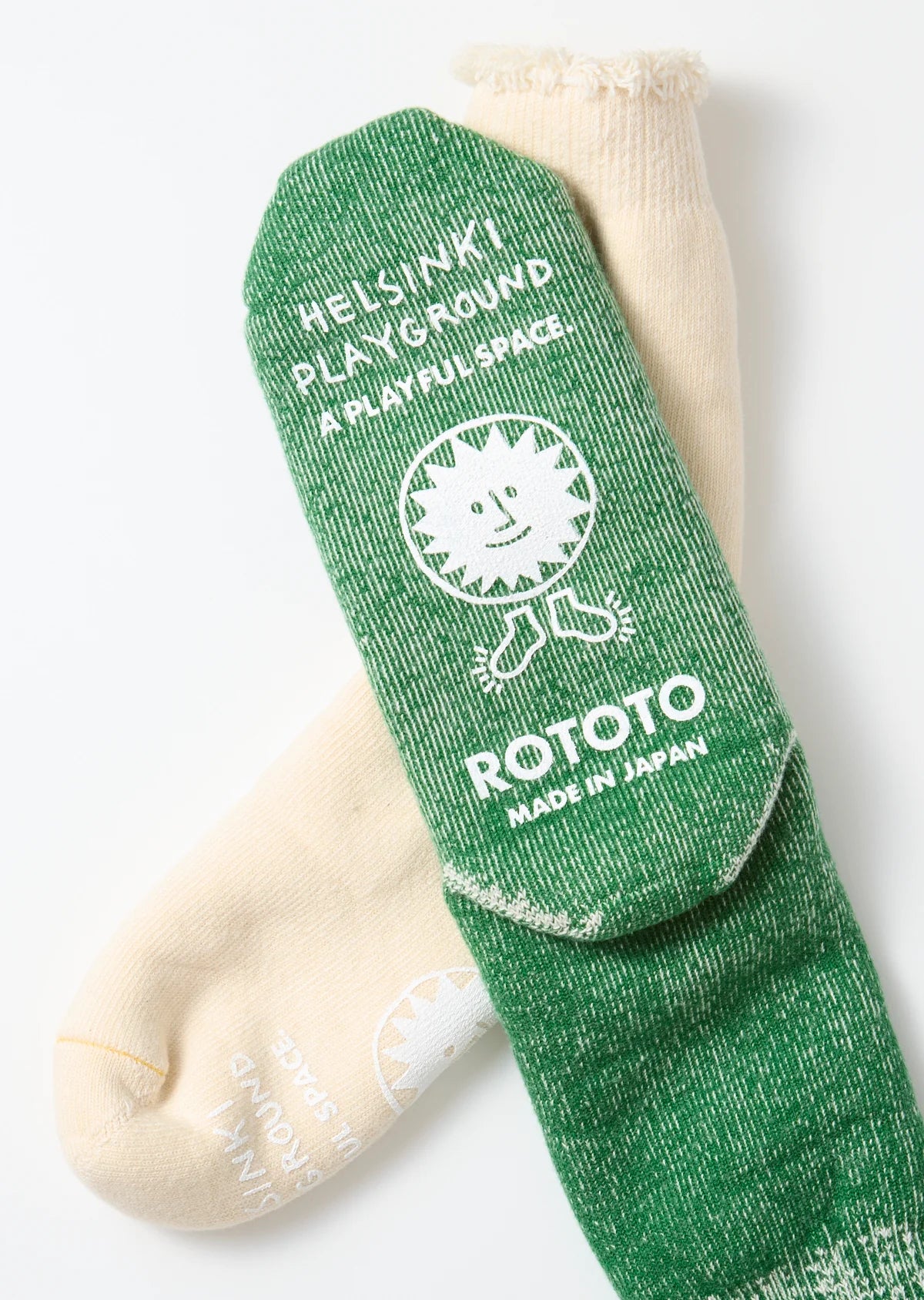 HELSINKI PLAYGROUND × ROTOTO “DOUBLE FACE ROOM SOCKS”