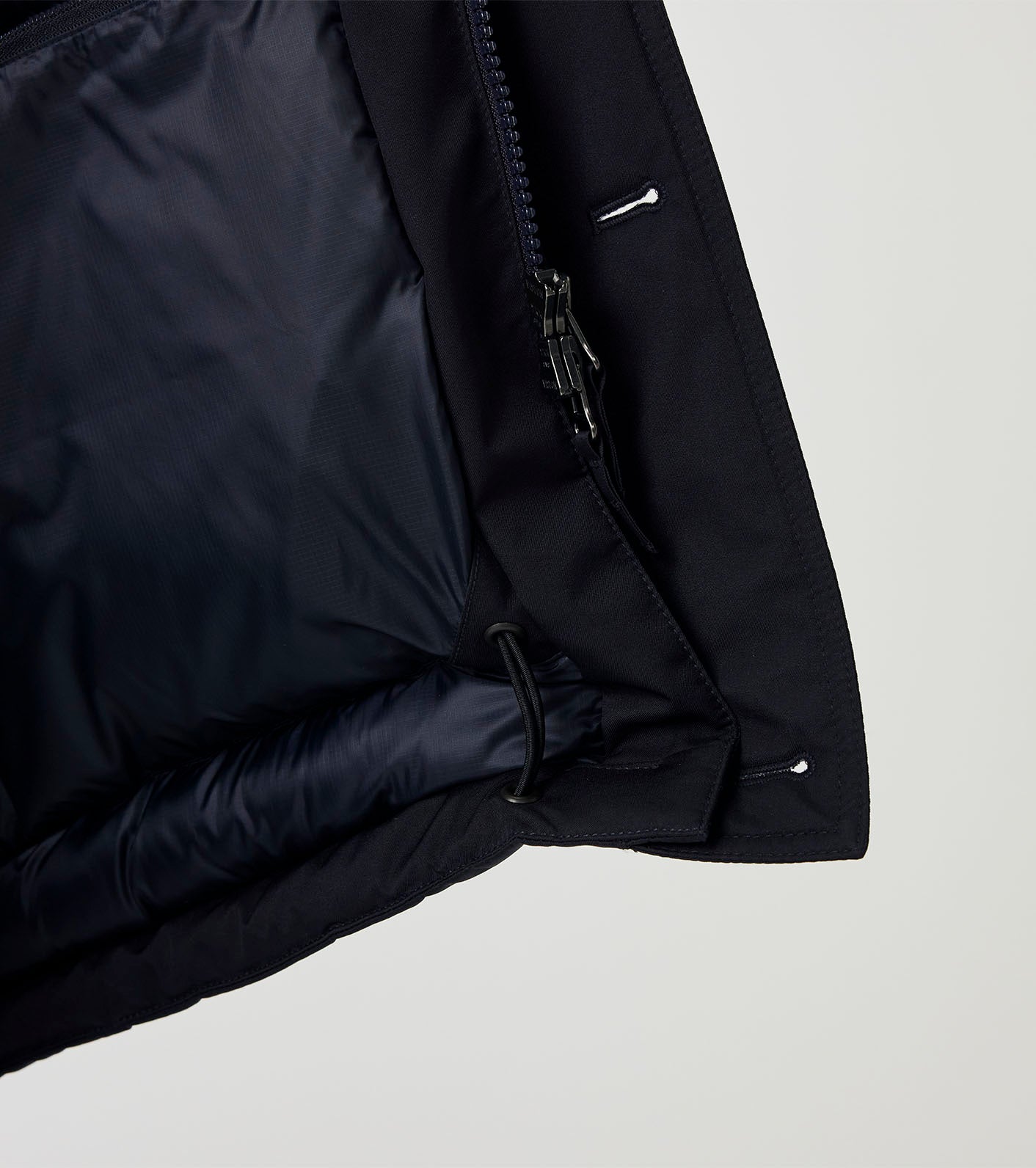 nanamica 2L GORE-TEX Down Coat